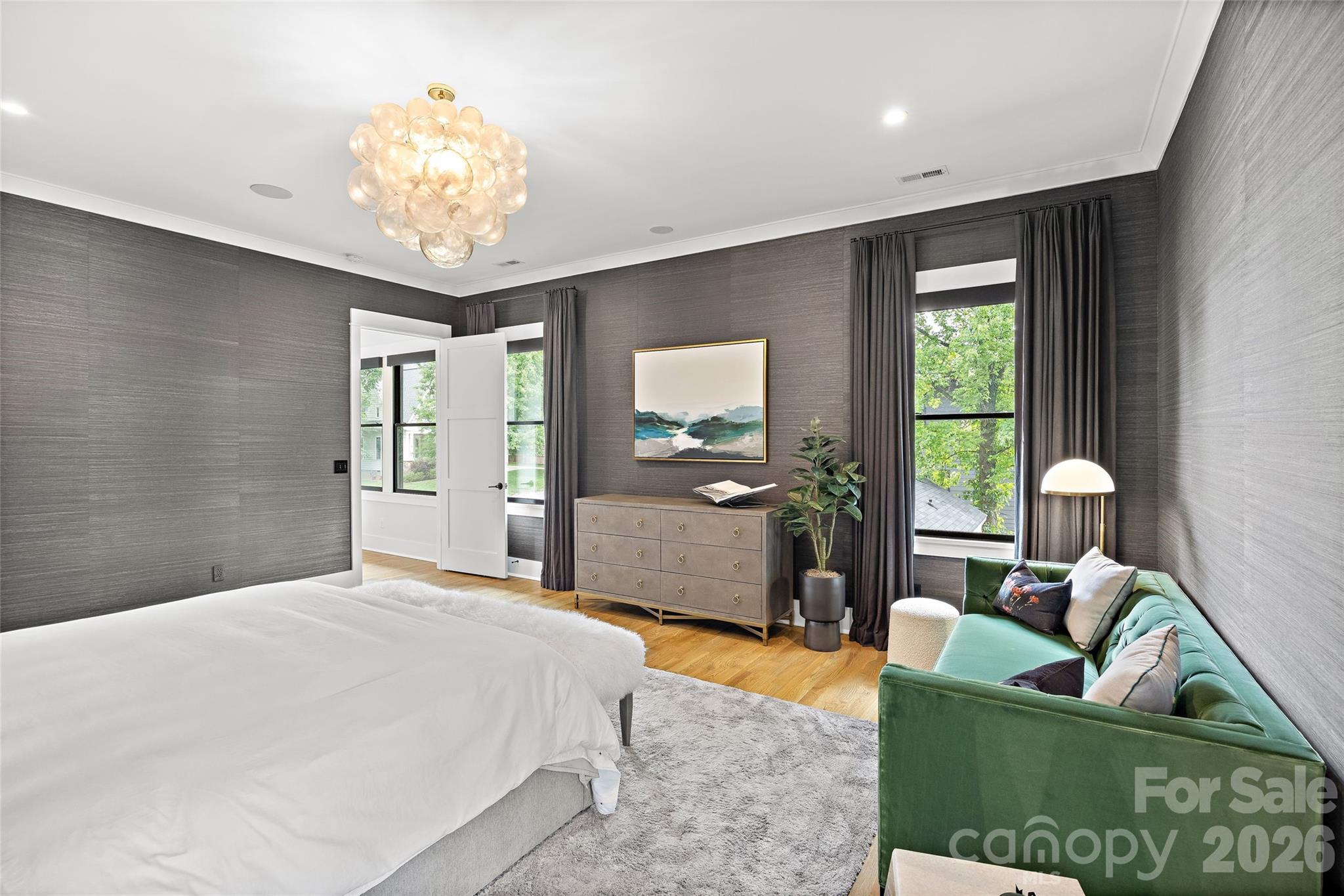 433 Atherton Street — Charlotte