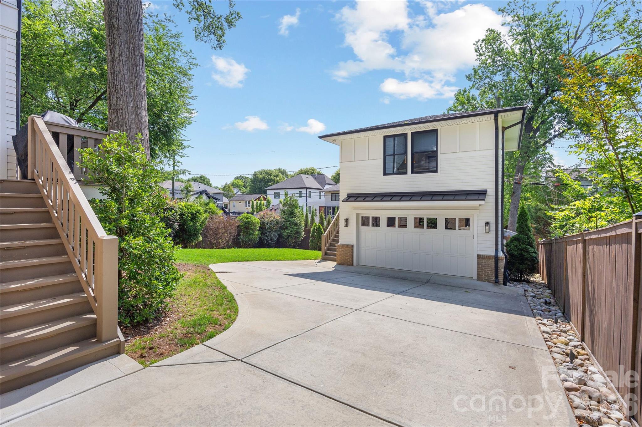 433 Atherton Street — Charlotte