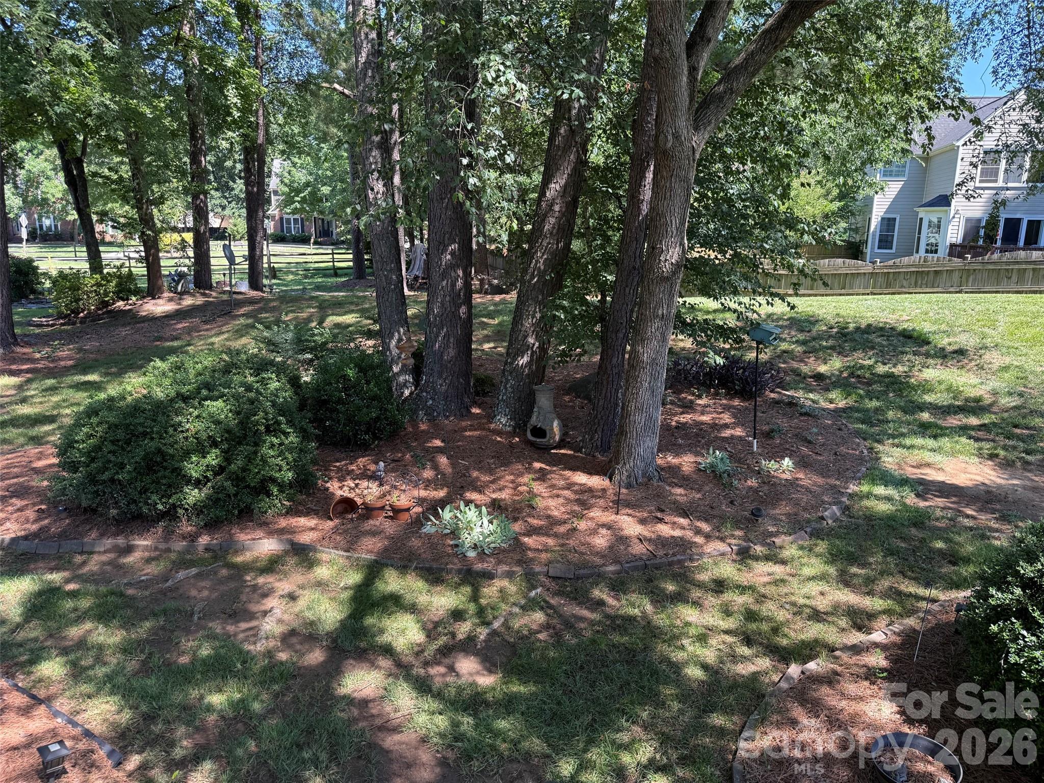12100 Provincetowne Drive — Charlotte