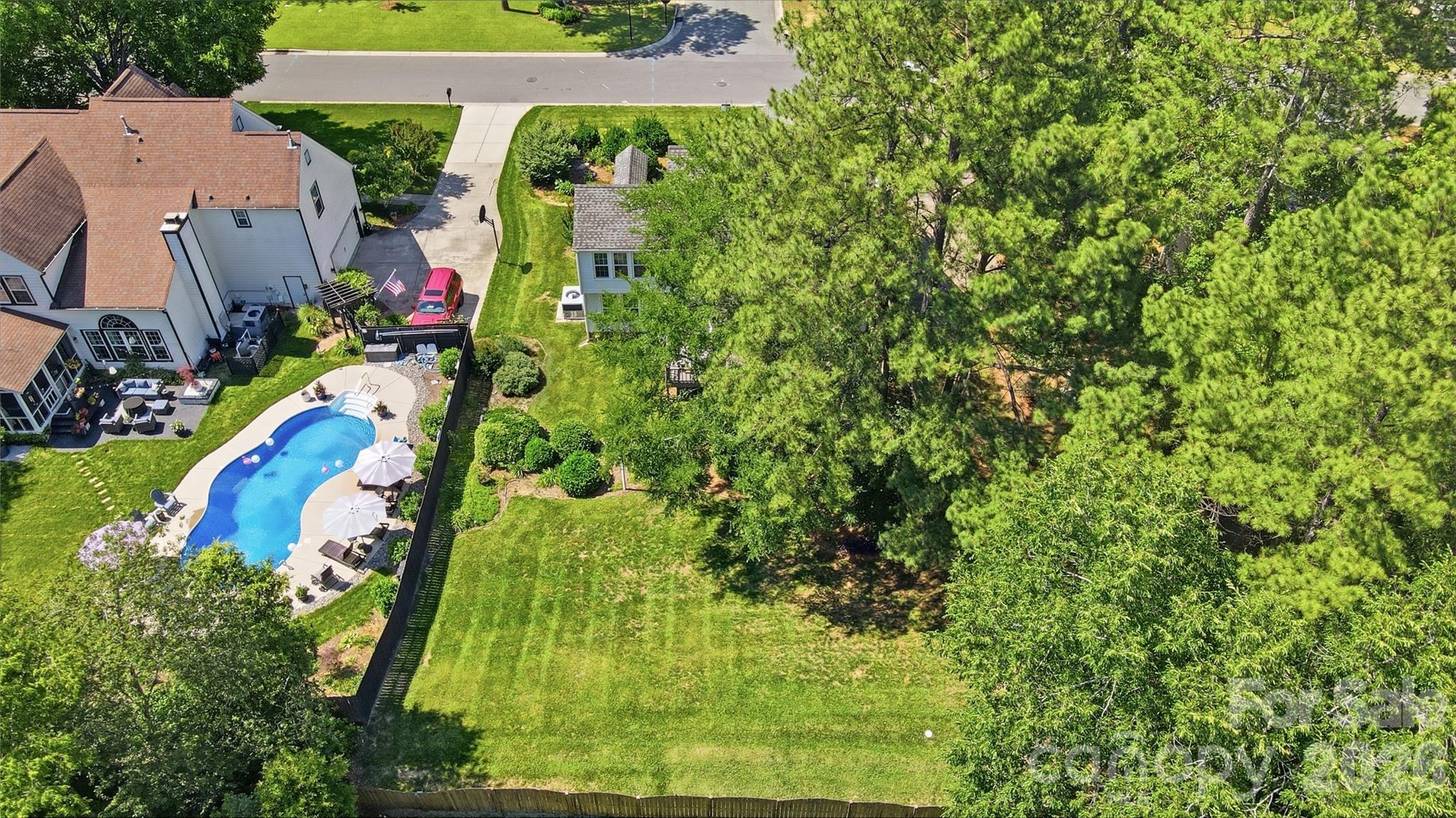 12100 Provincetowne Drive — Charlotte