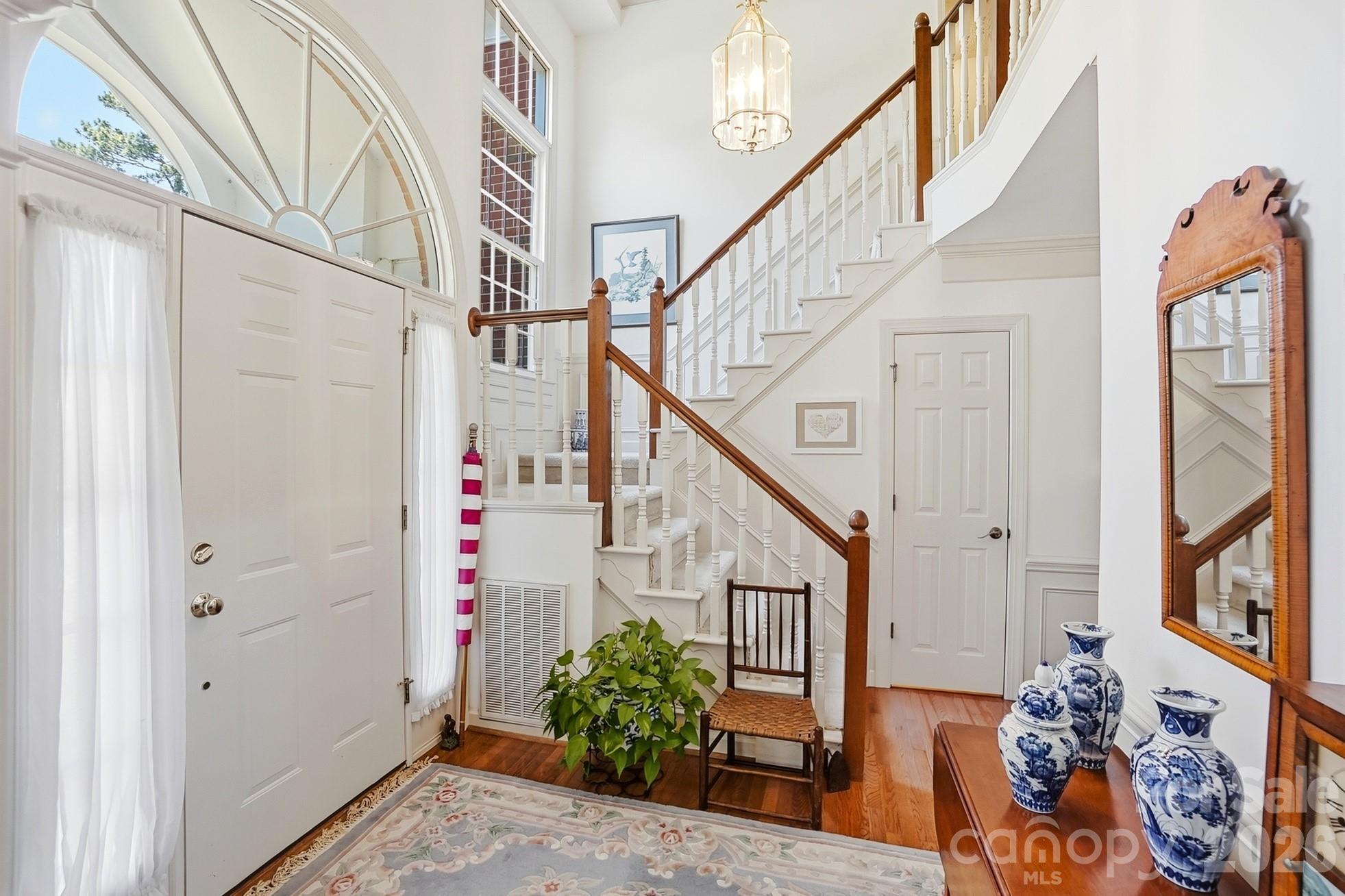 12100 Provincetowne Drive — Charlotte