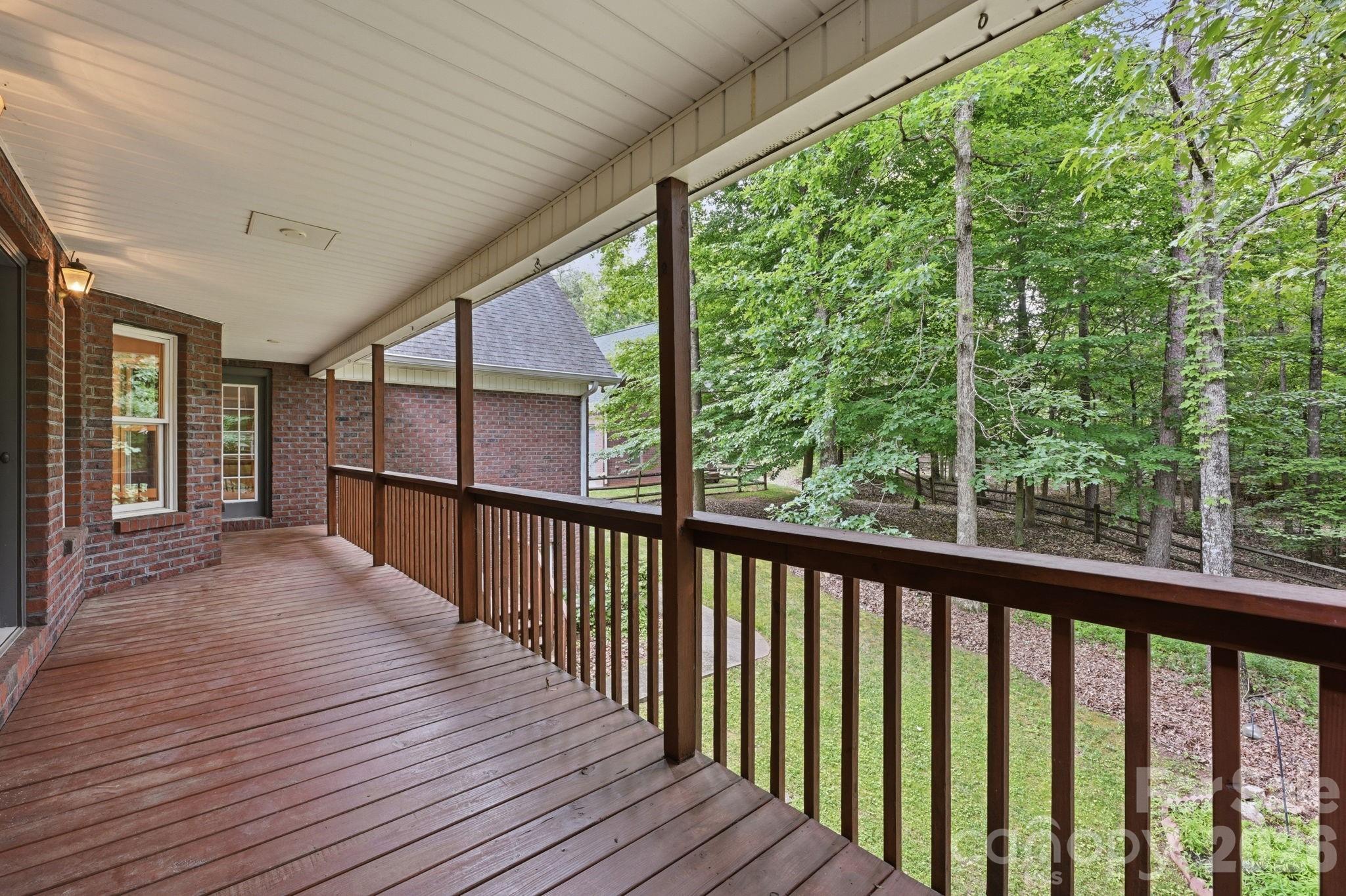 5330 Chester Court — Davidson