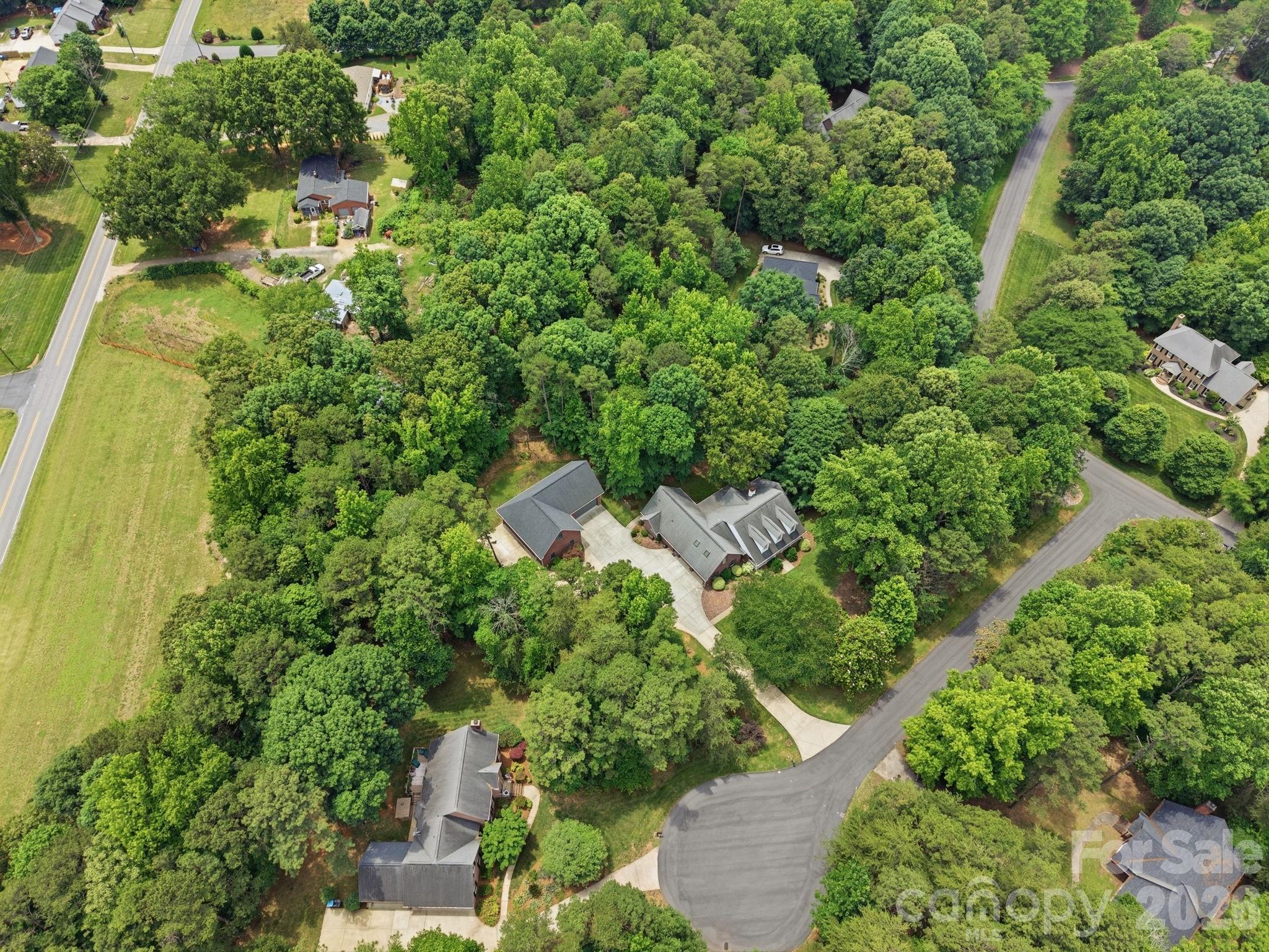 5330 Chester Court — Davidson