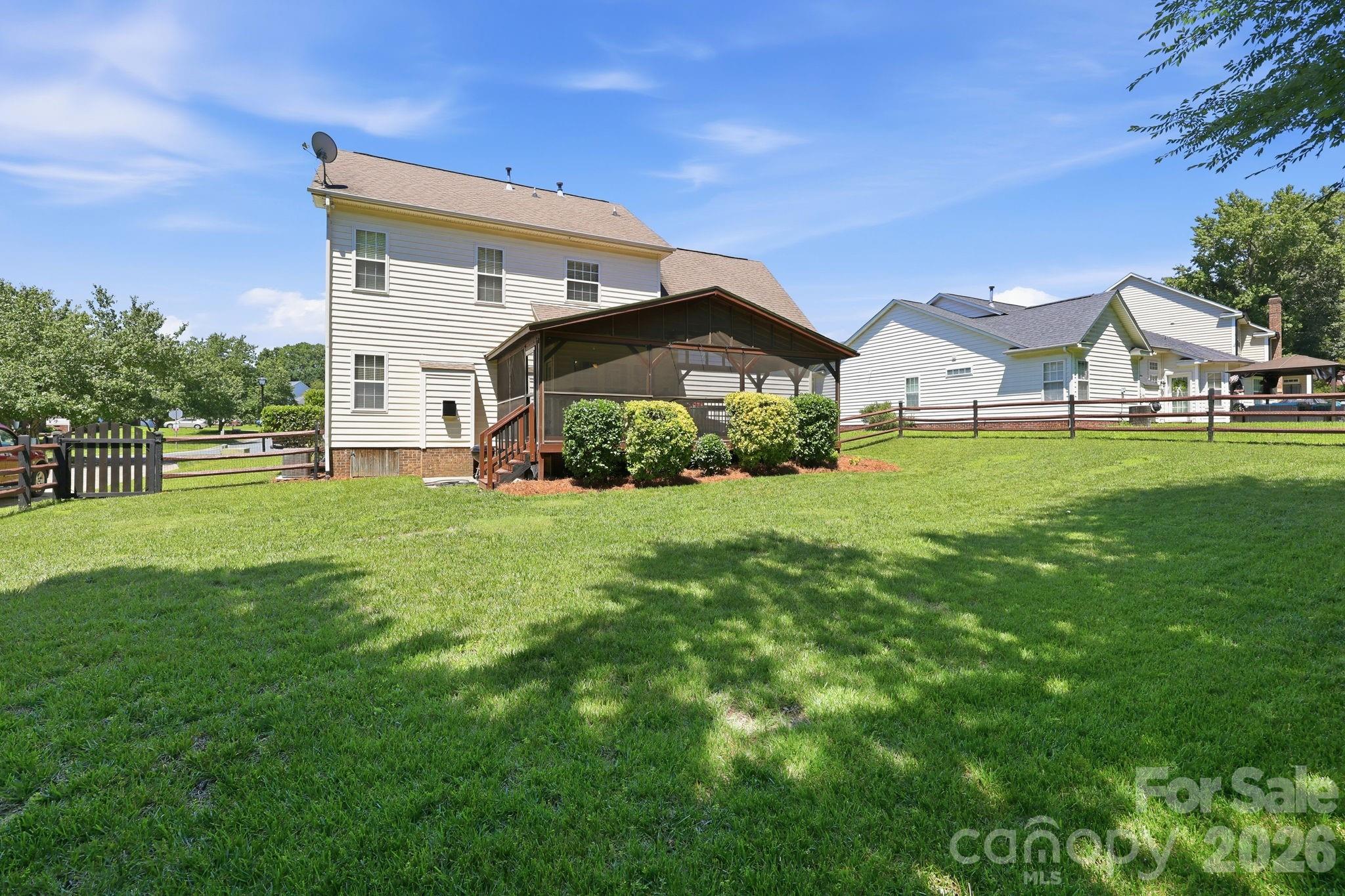 4439 Rock Stream Drive — Charlotte