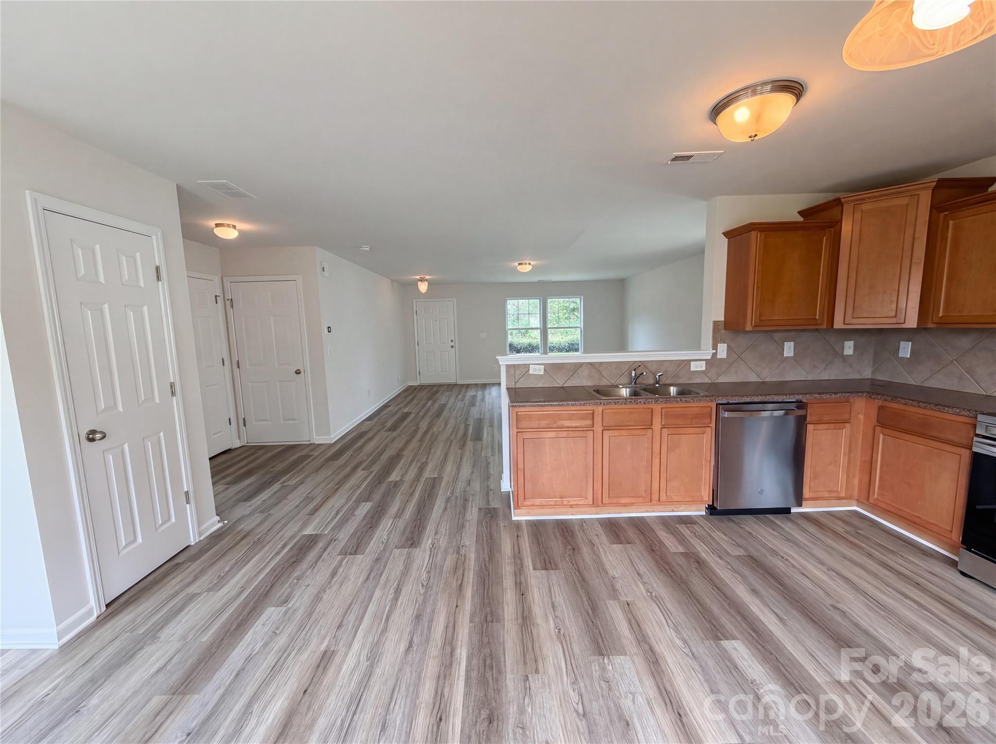 2534 Stream Bank Drive — Charlotte