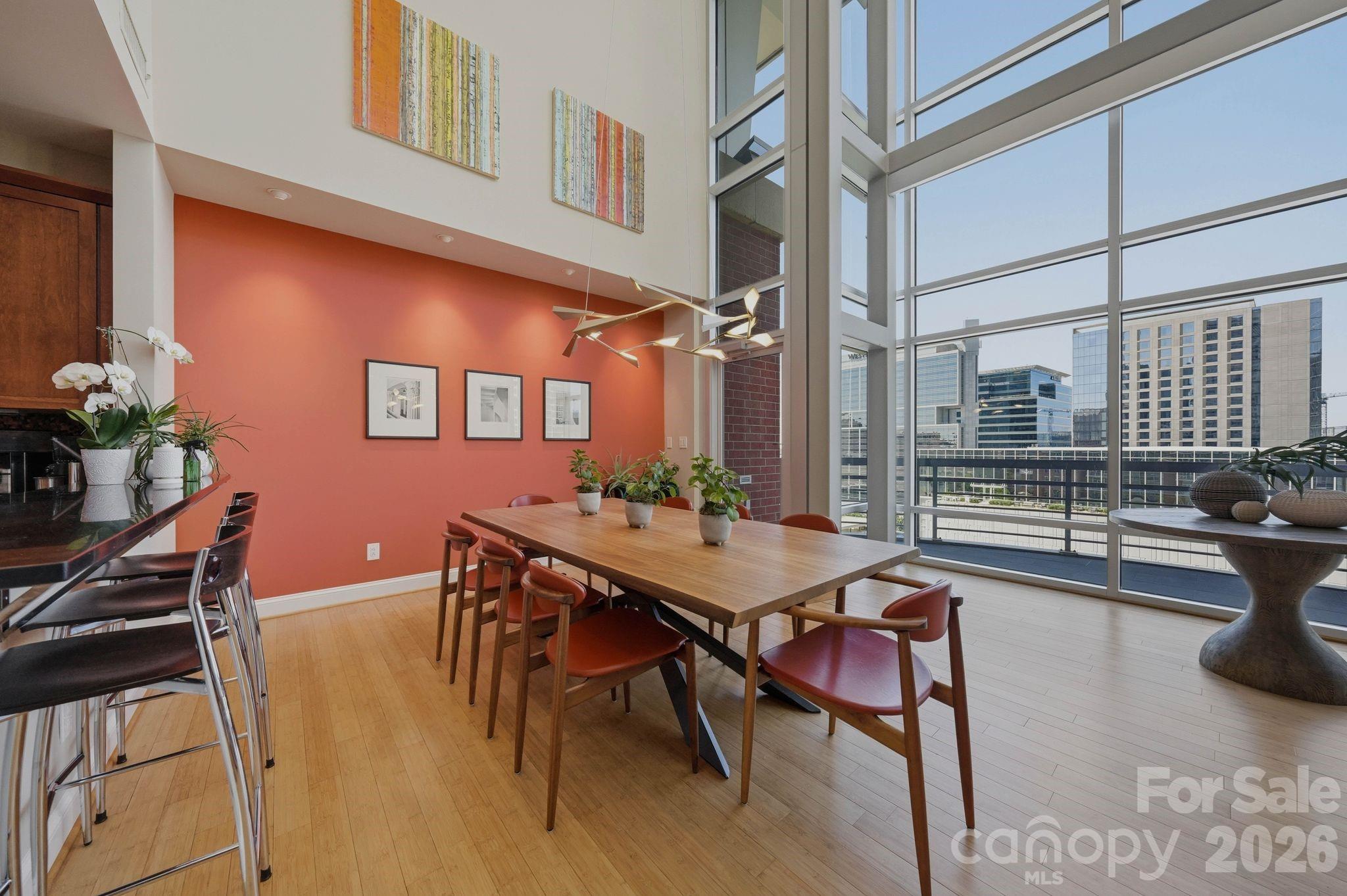 435 S Tryon Street #904 — Charlotte