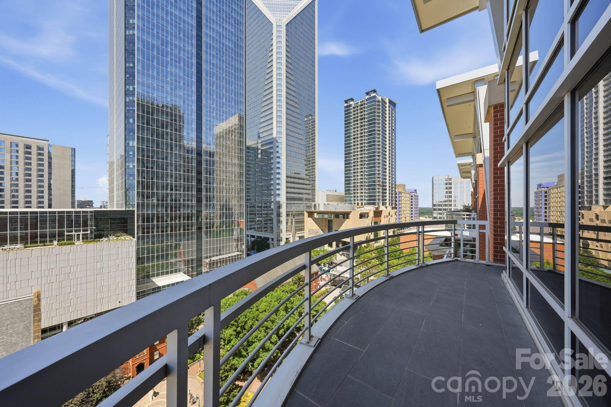 435 S Tryon Street #904 — Charlotte