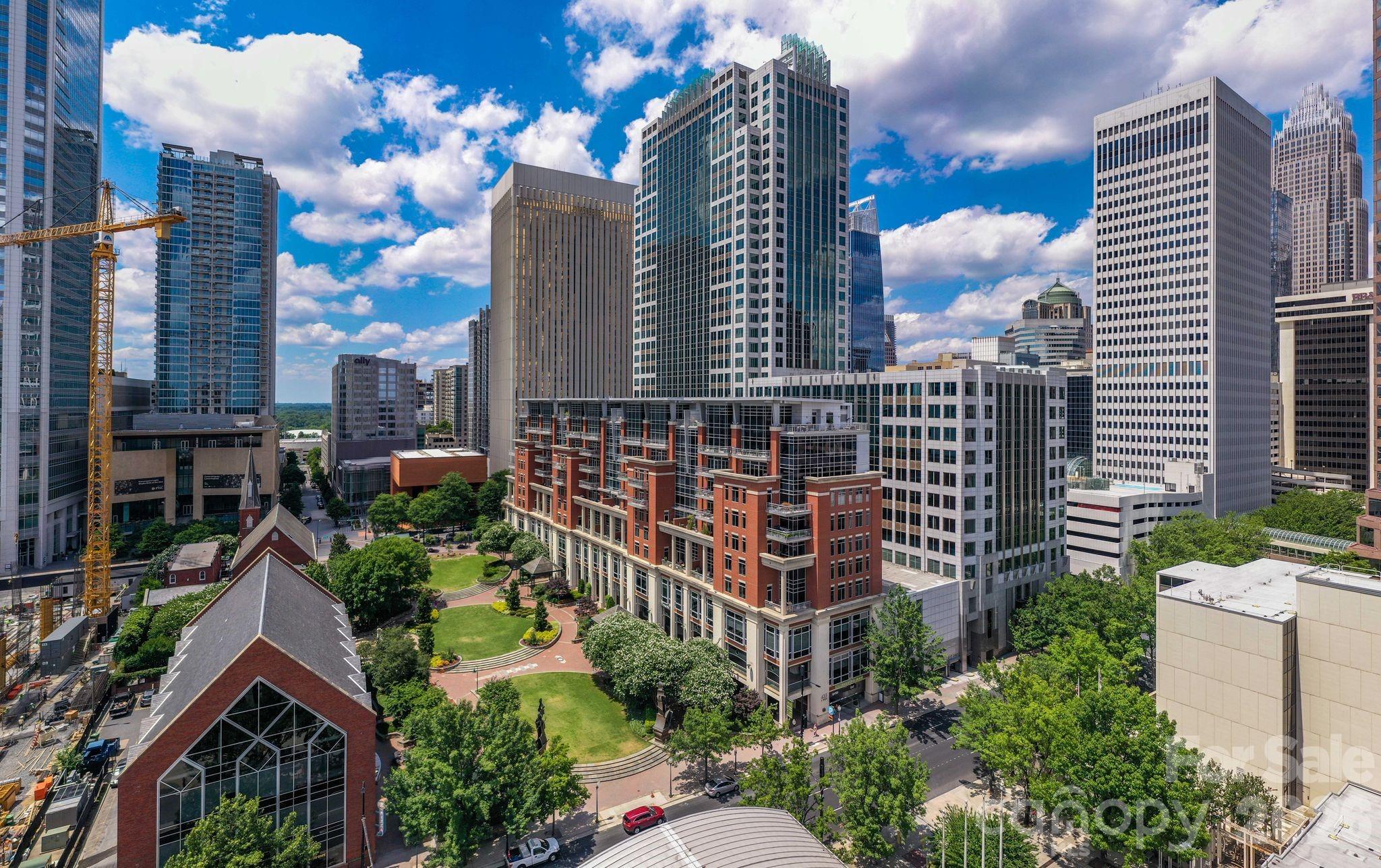 435 S Tryon Street #904 — Charlotte