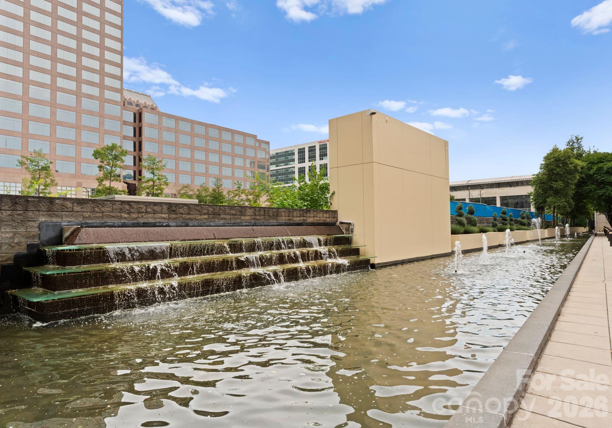 435 S Tryon Street #904 — Charlotte