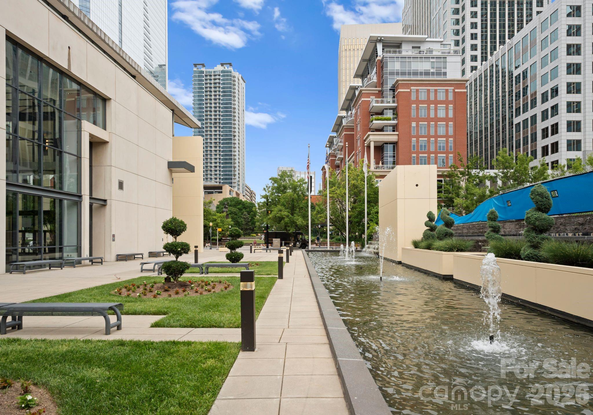 435 S Tryon Street #904 — Charlotte