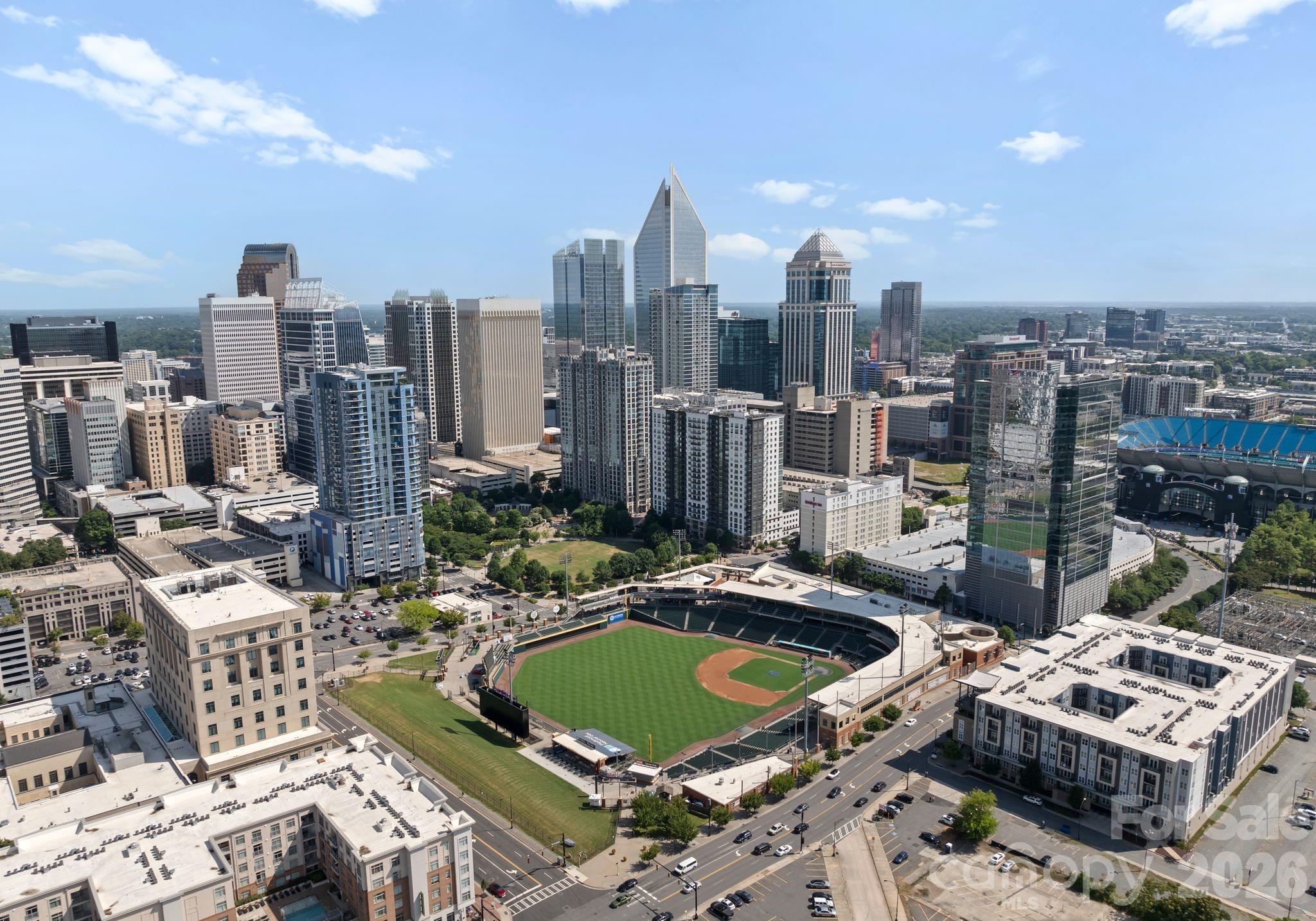 435 S Tryon Street #904 — Charlotte