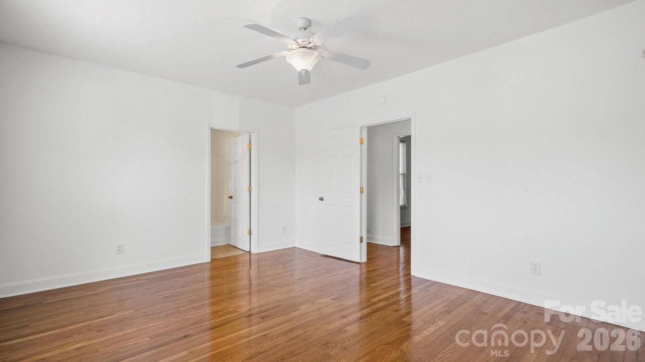 109 Globe Street — Mount Holly