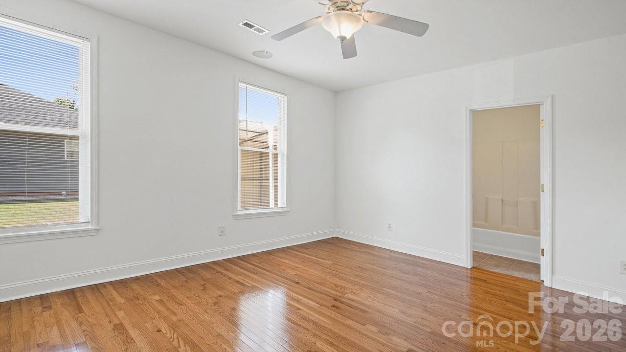 109 Globe Street — Mount Holly