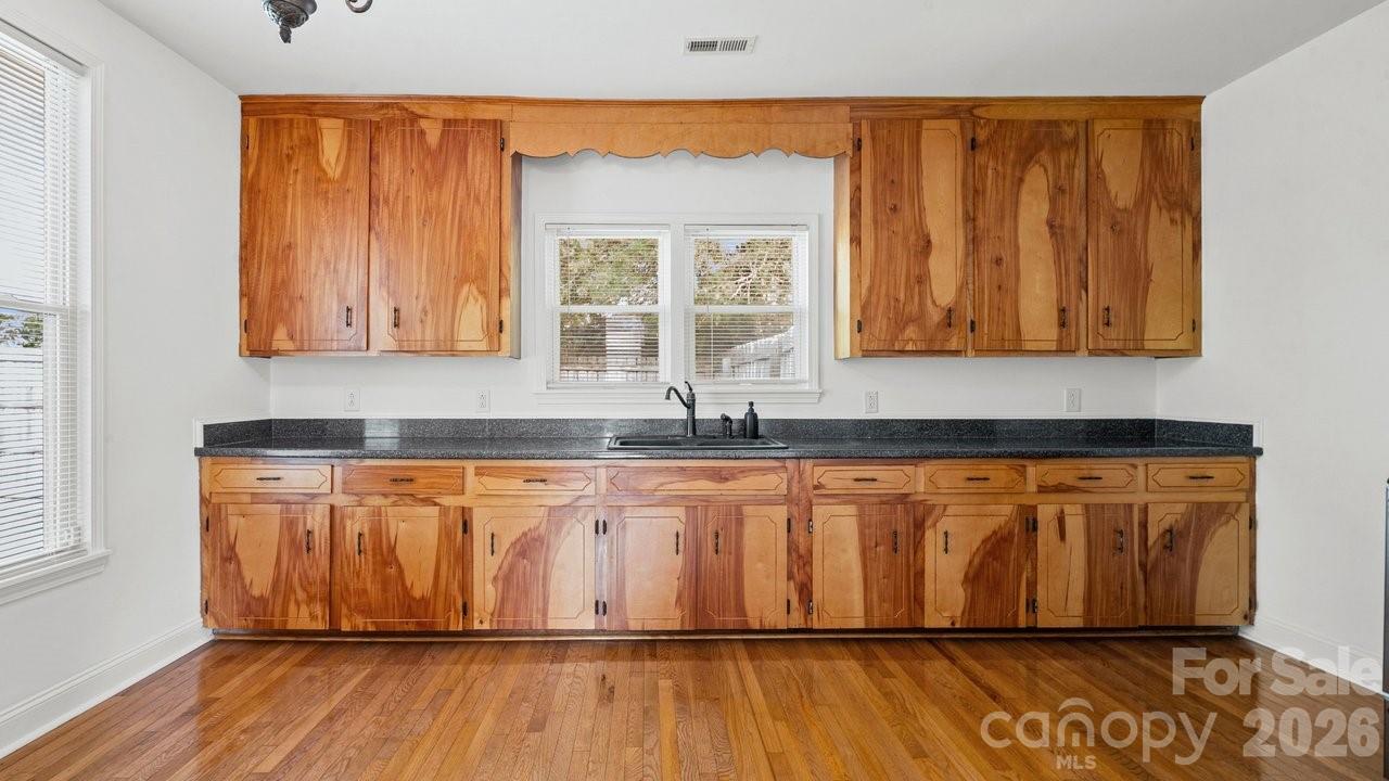 109 Globe Street — Mount Holly