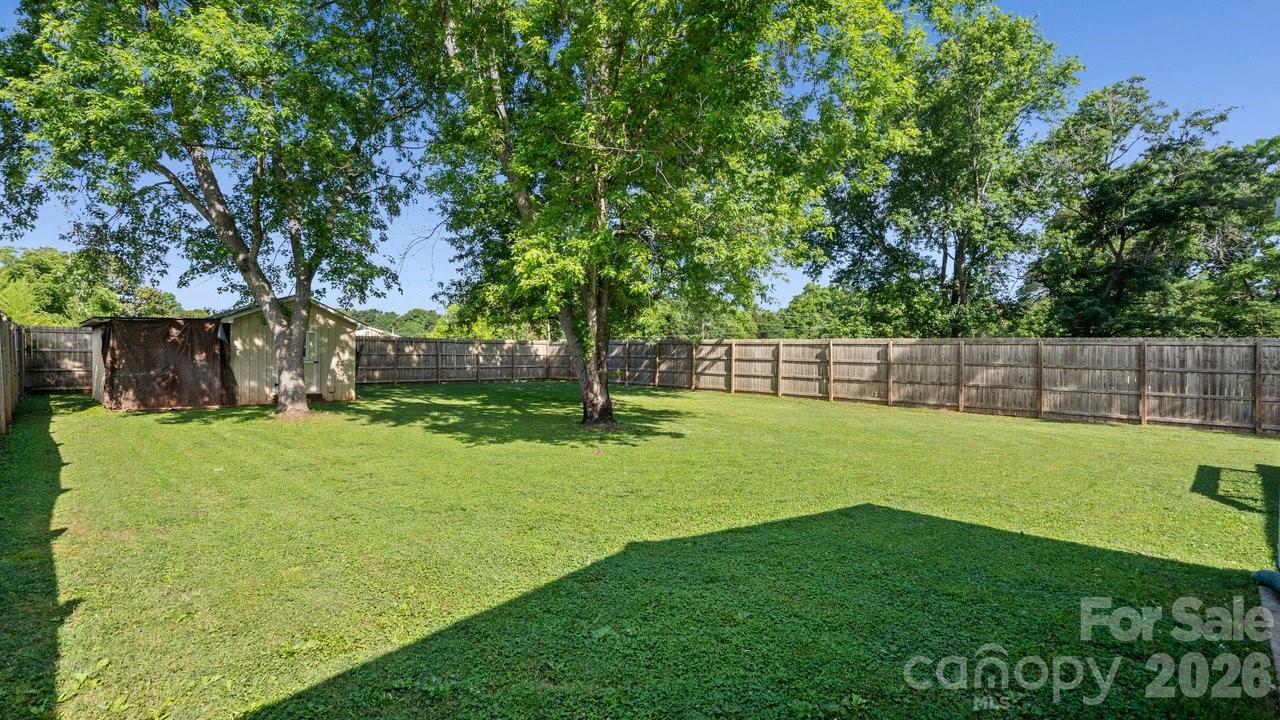 109 Globe Street — Mount Holly