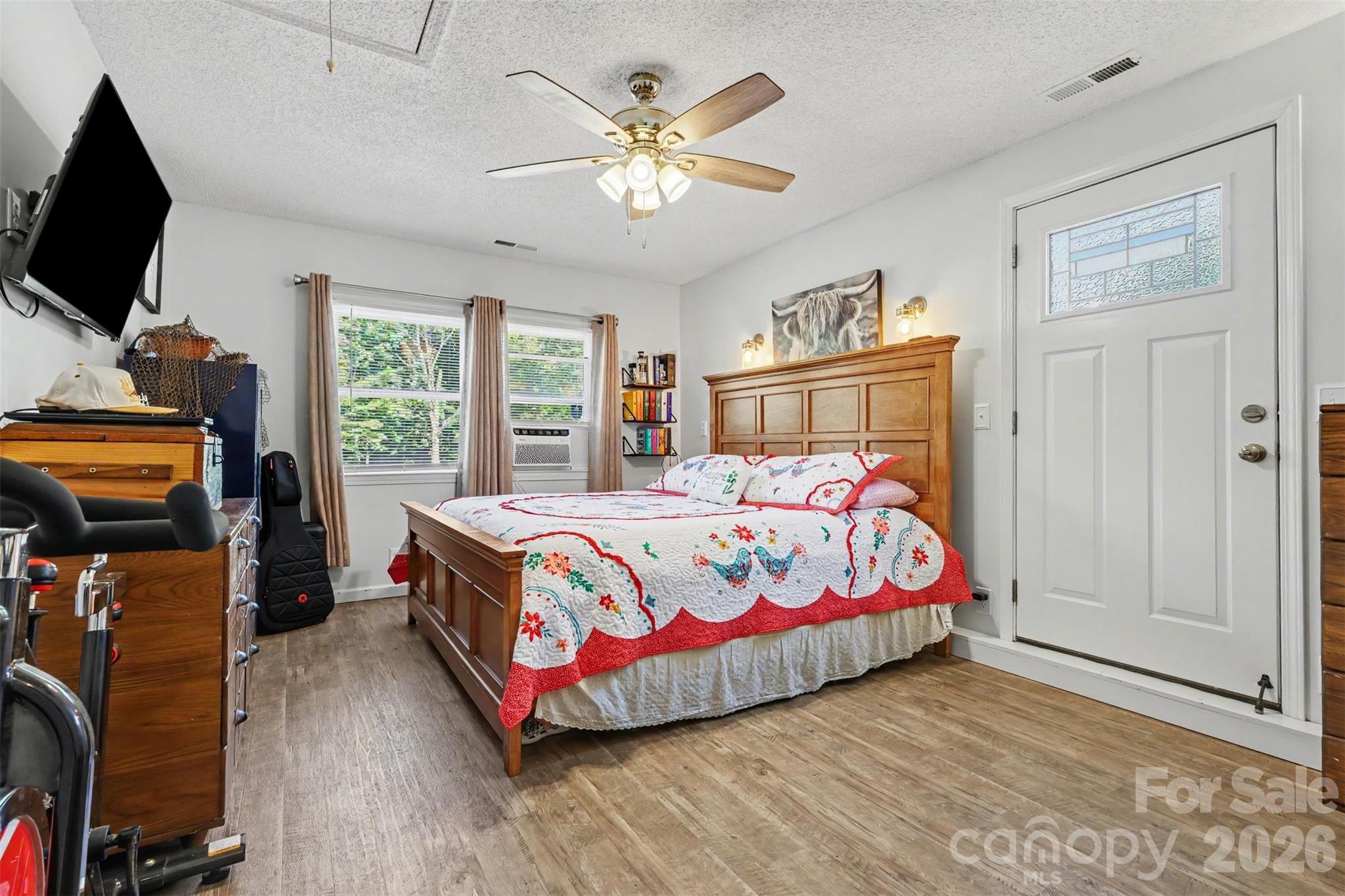4744 Hickory Grove Road — Mount Holly