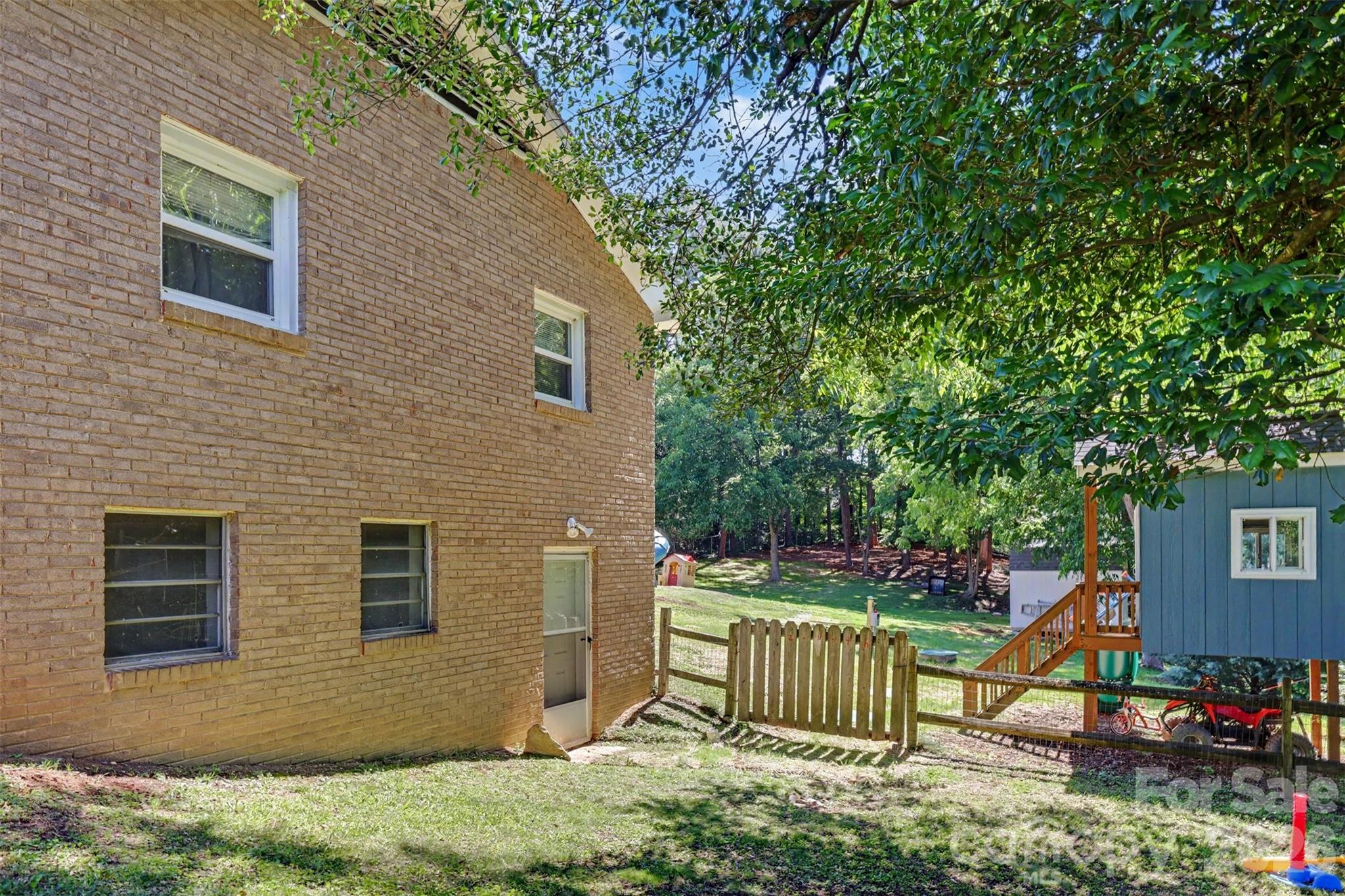 4744 Hickory Grove Road — Mount Holly