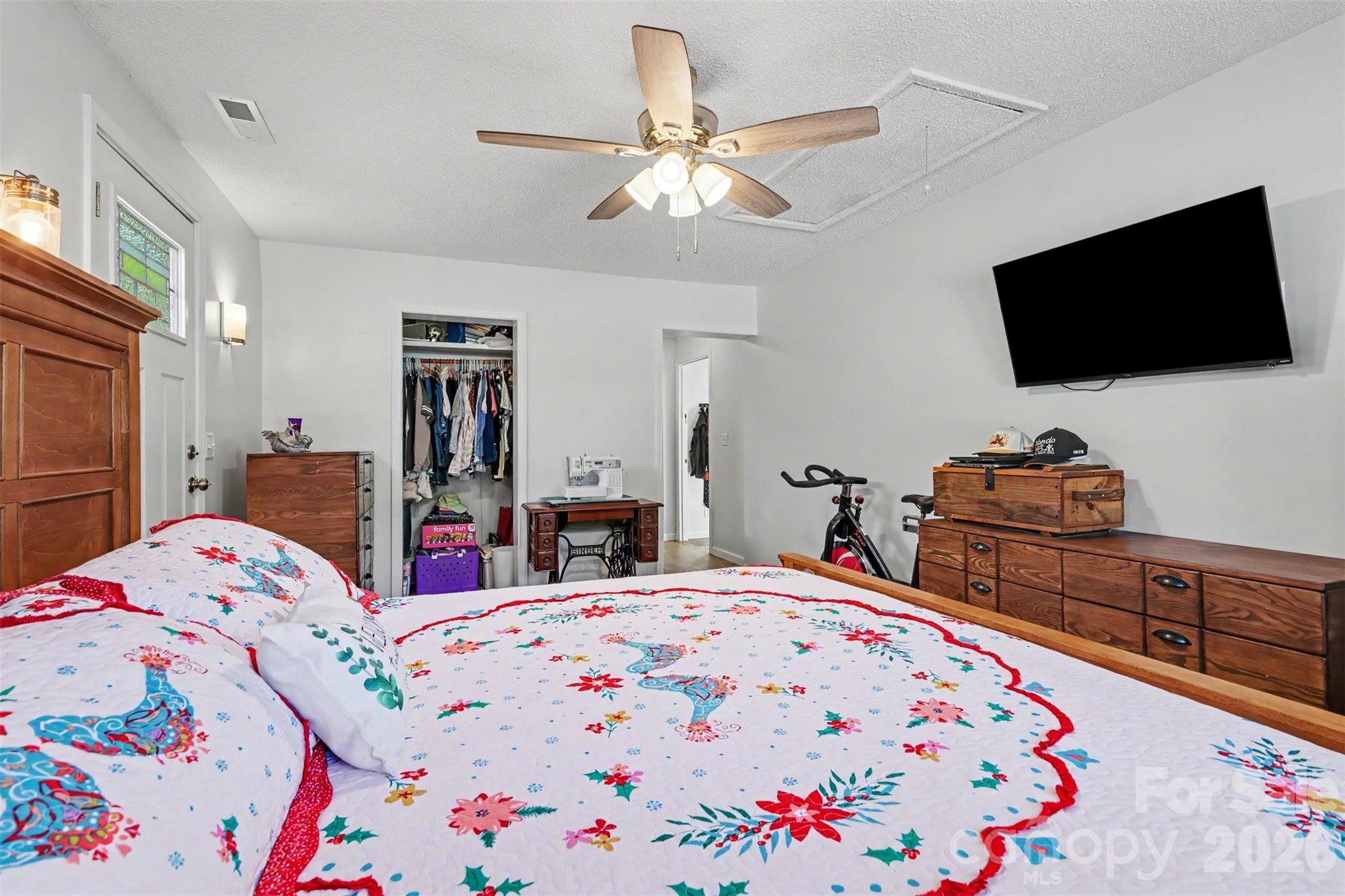 4744 Hickory Grove Road — Mount Holly