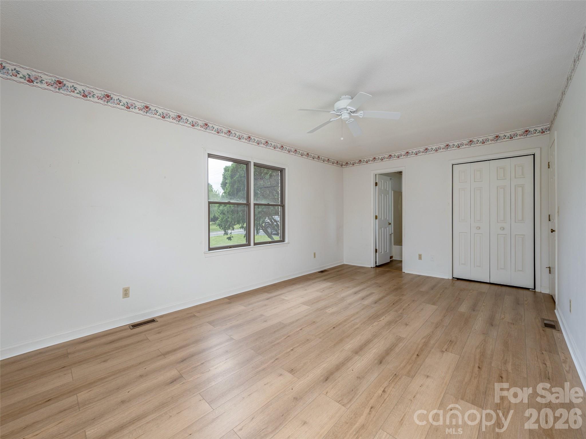 2 Bannerwood Drive — Horse Shoe
