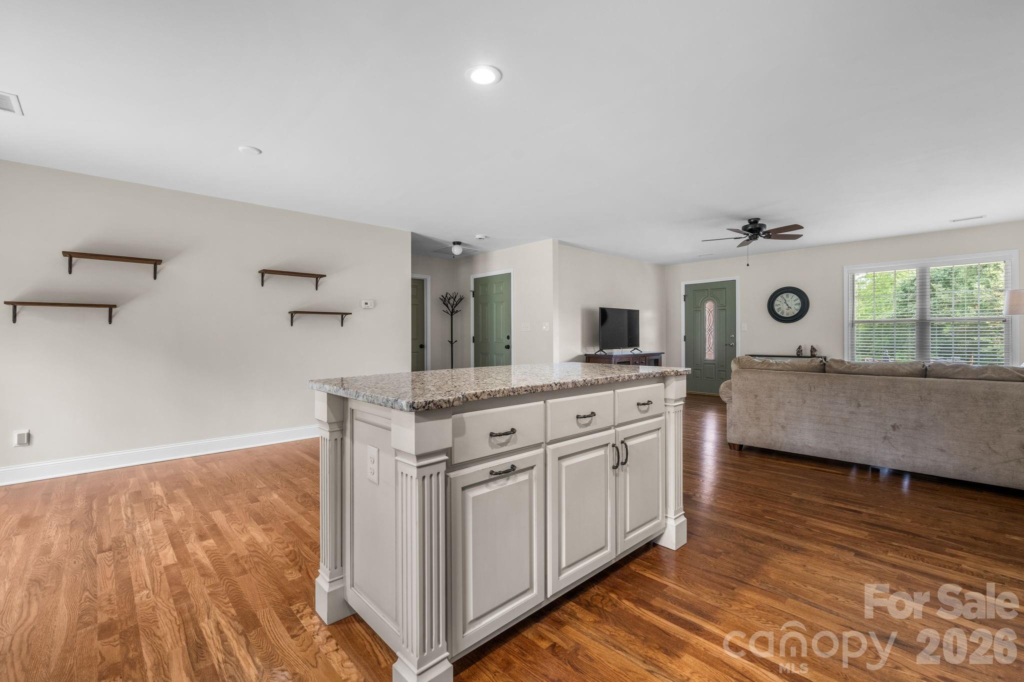 5326 Stonegate Farm Drive — Granite Falls