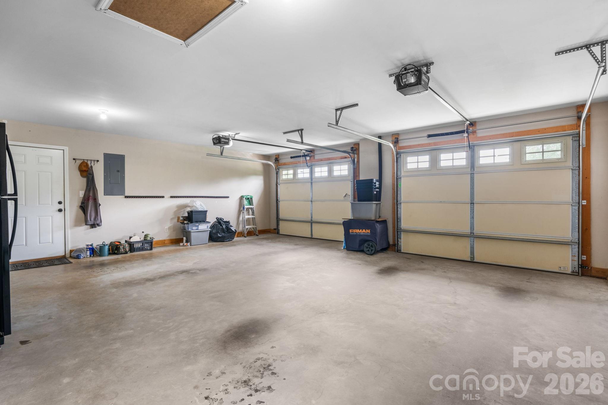 5326 Stonegate Farm Drive — Granite Falls