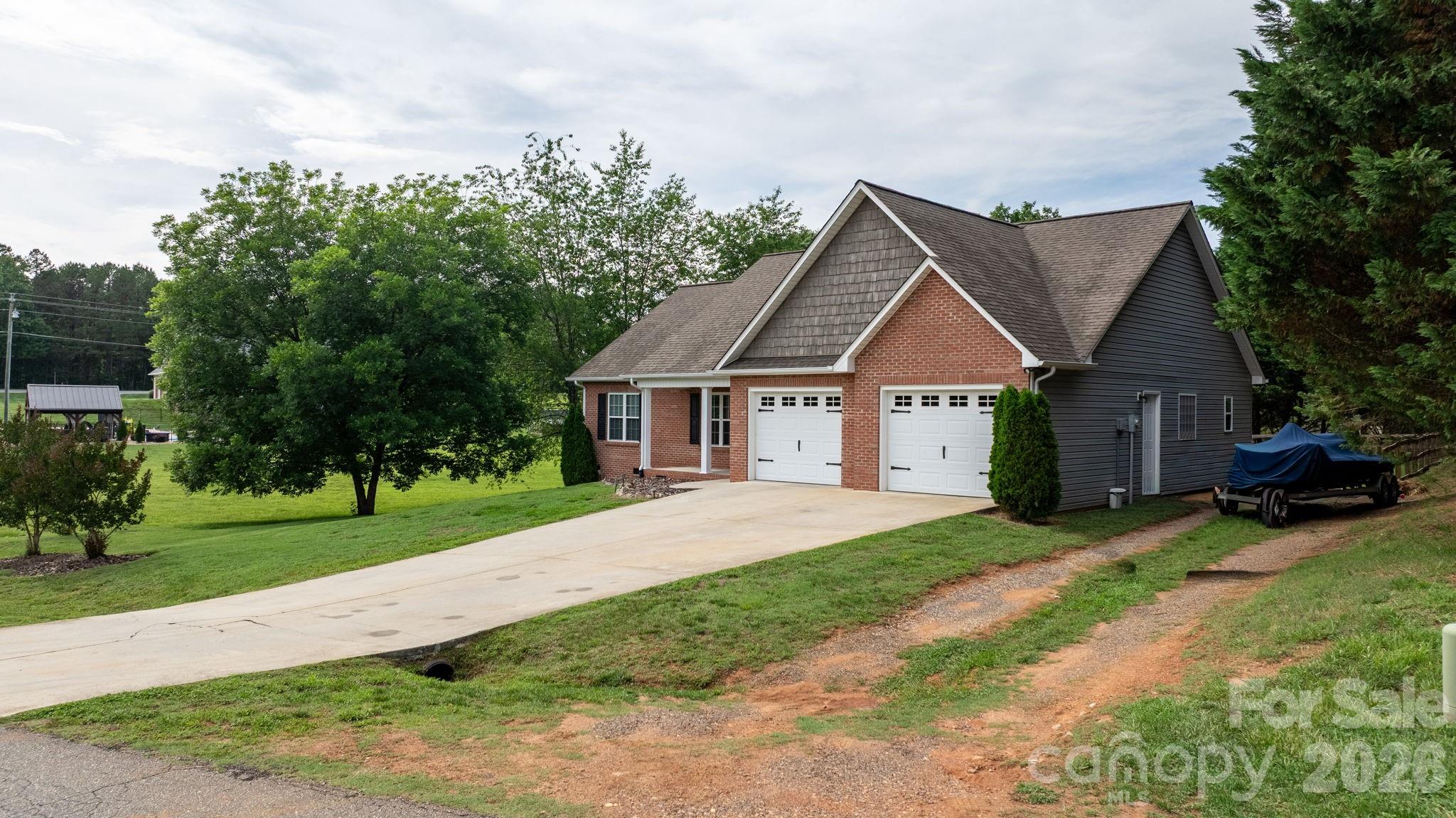 5326 Stonegate Farm Drive — Granite Falls