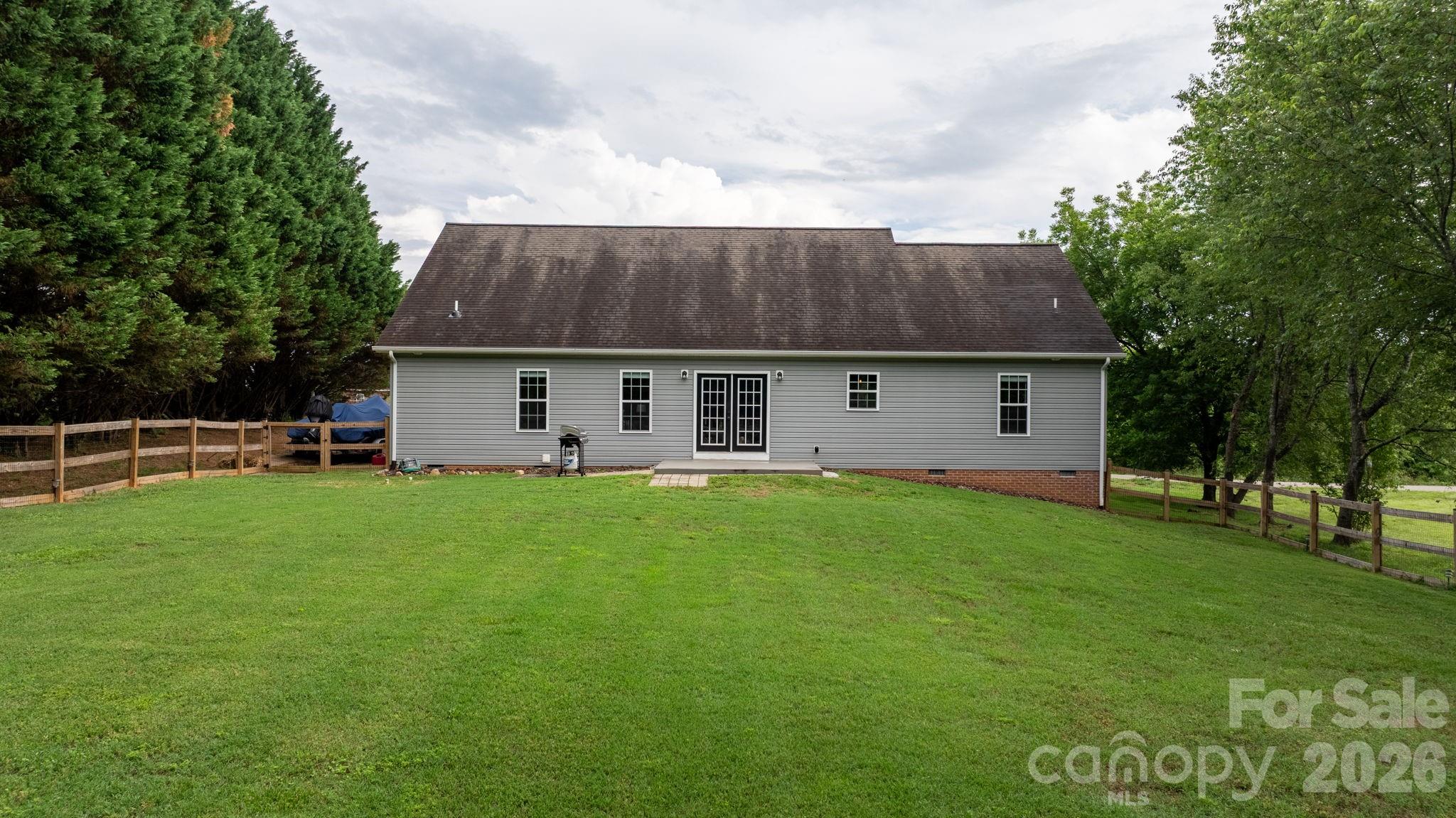 5326 Stonegate Farm Drive — Granite Falls