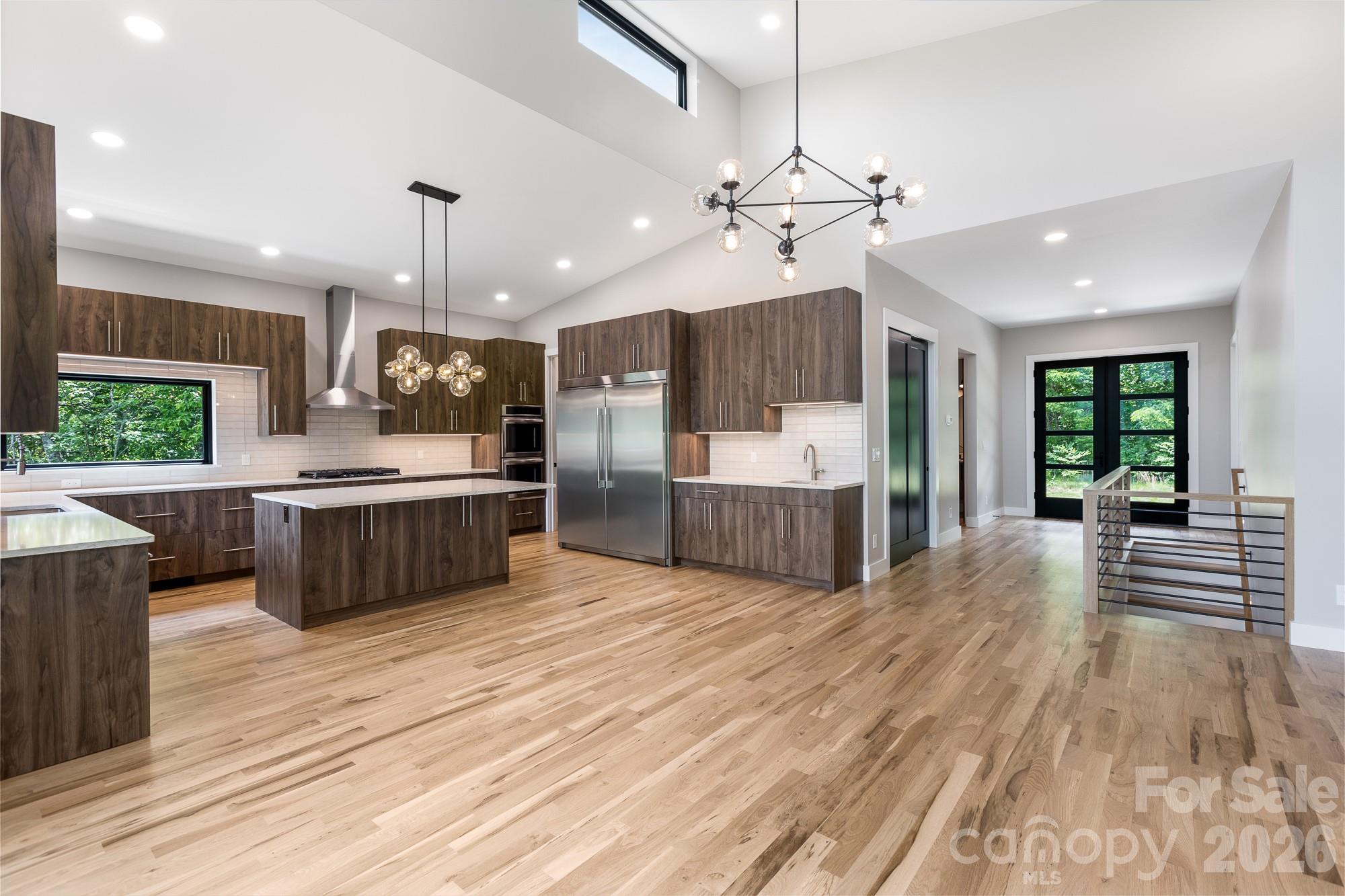 60 King Horn Ridge — Waynesville