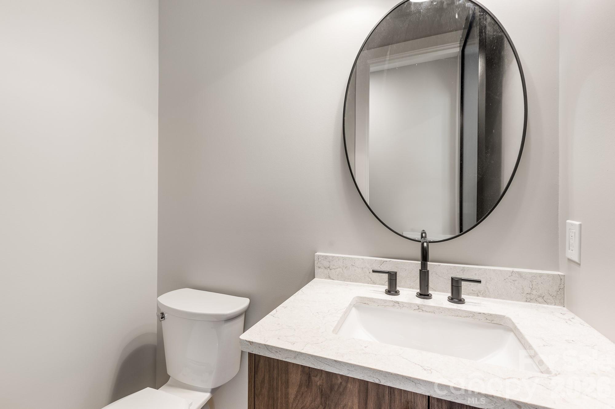 60 King Horn Ridge — Waynesville