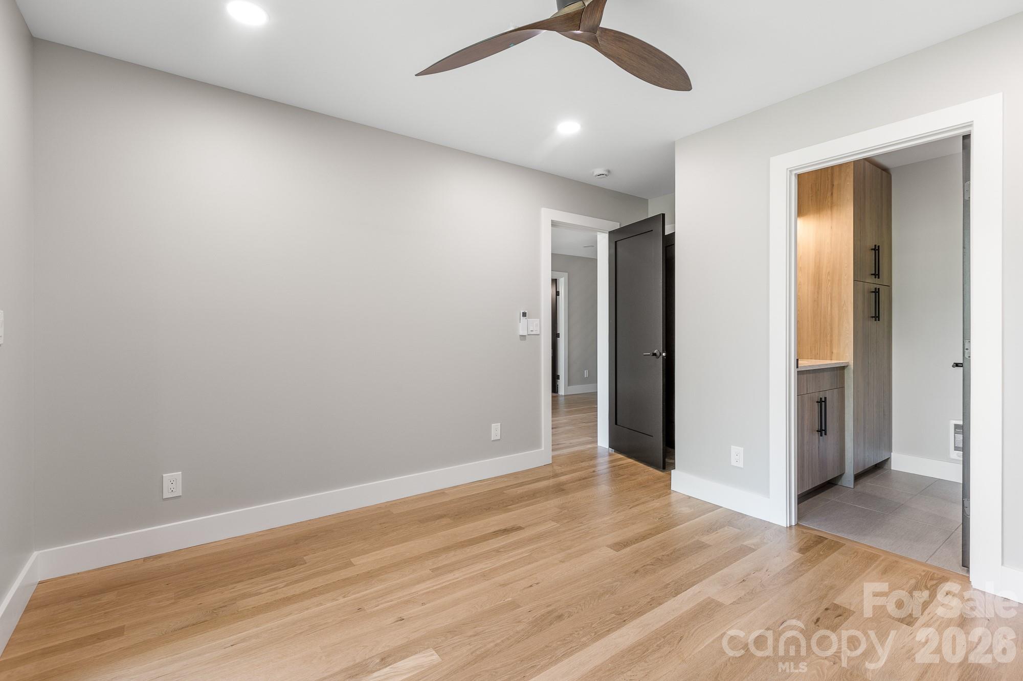 60 King Horn Ridge — Waynesville