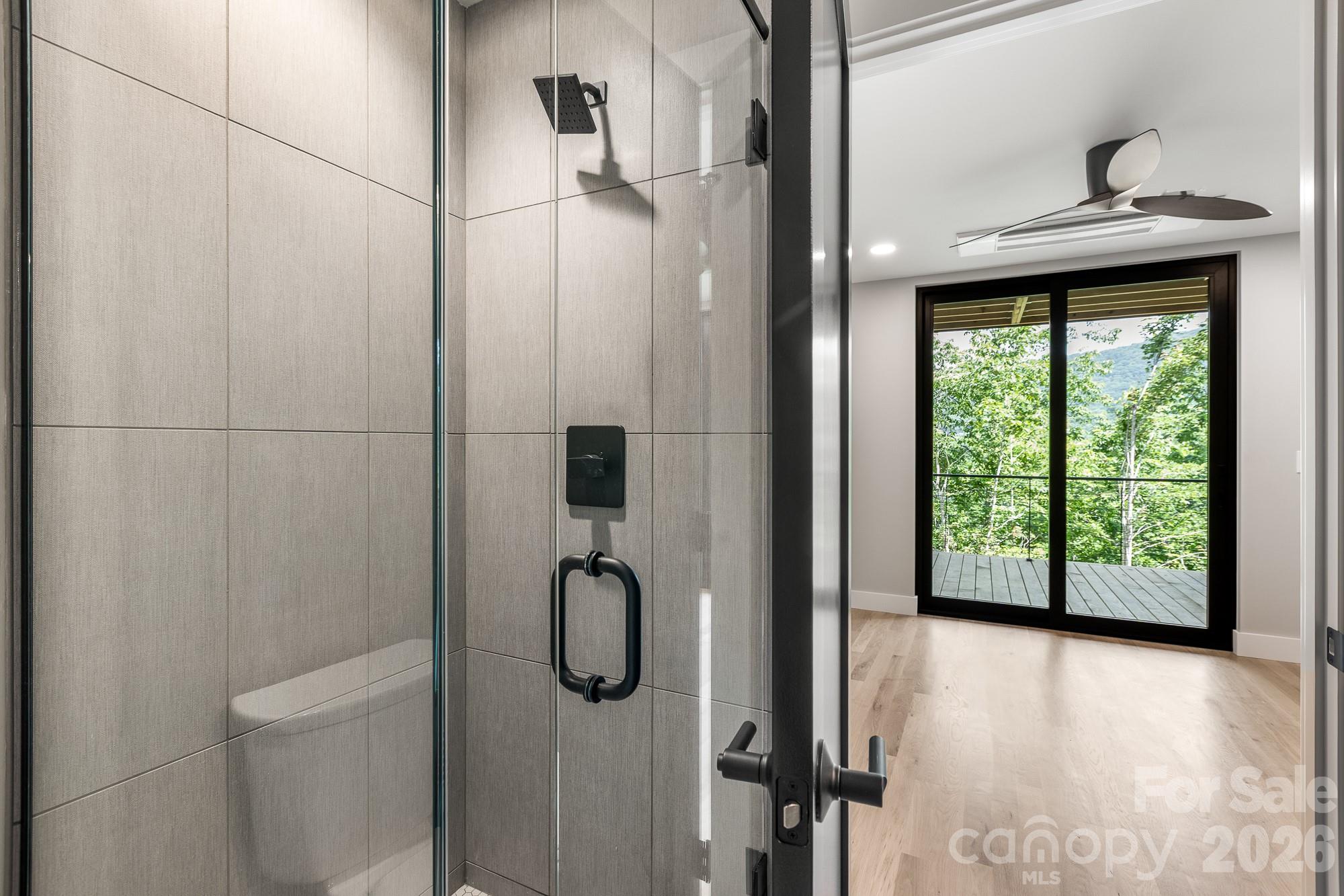 60 King Horn Ridge — Waynesville