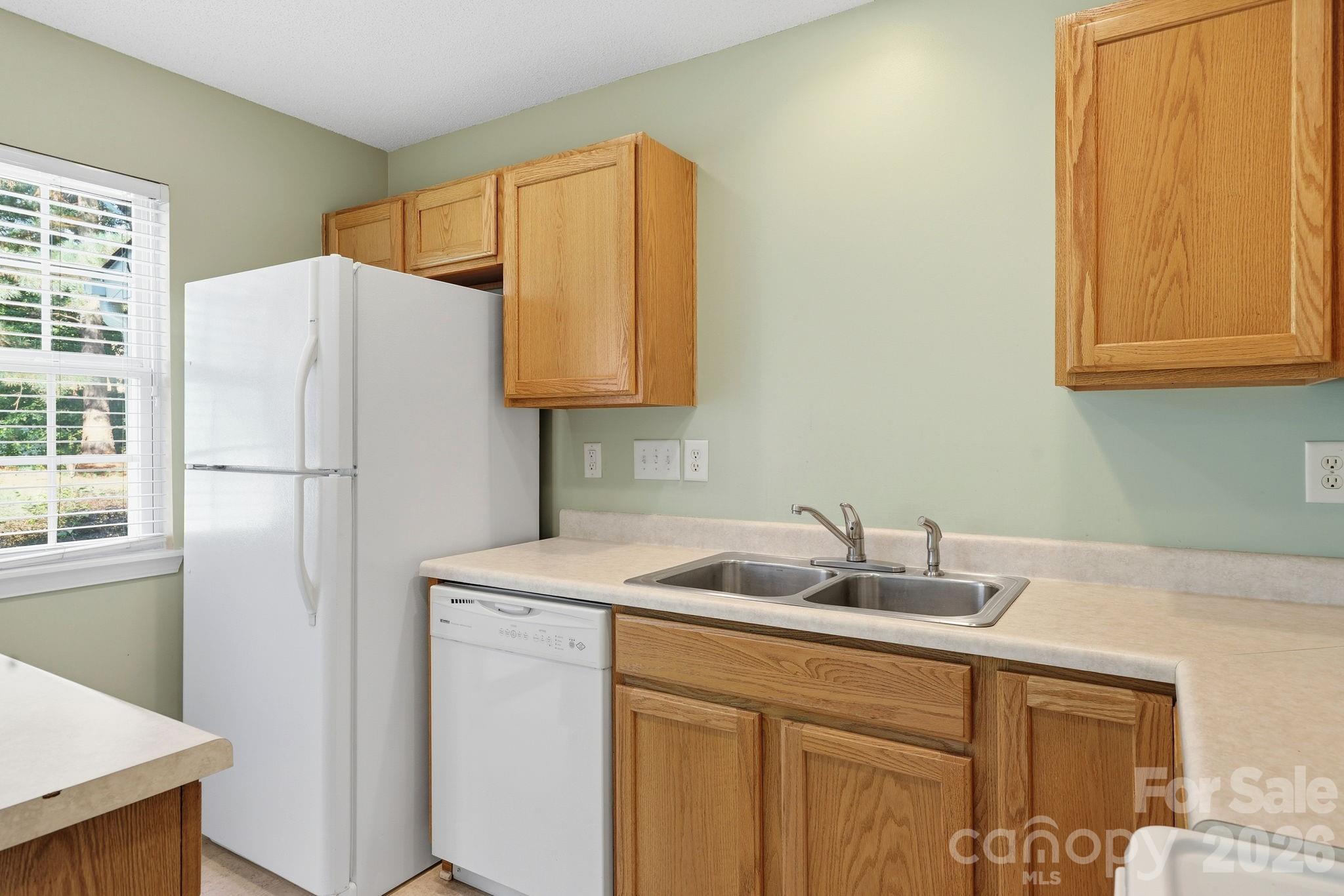 12368 Hennigan Place Lane — Charlotte