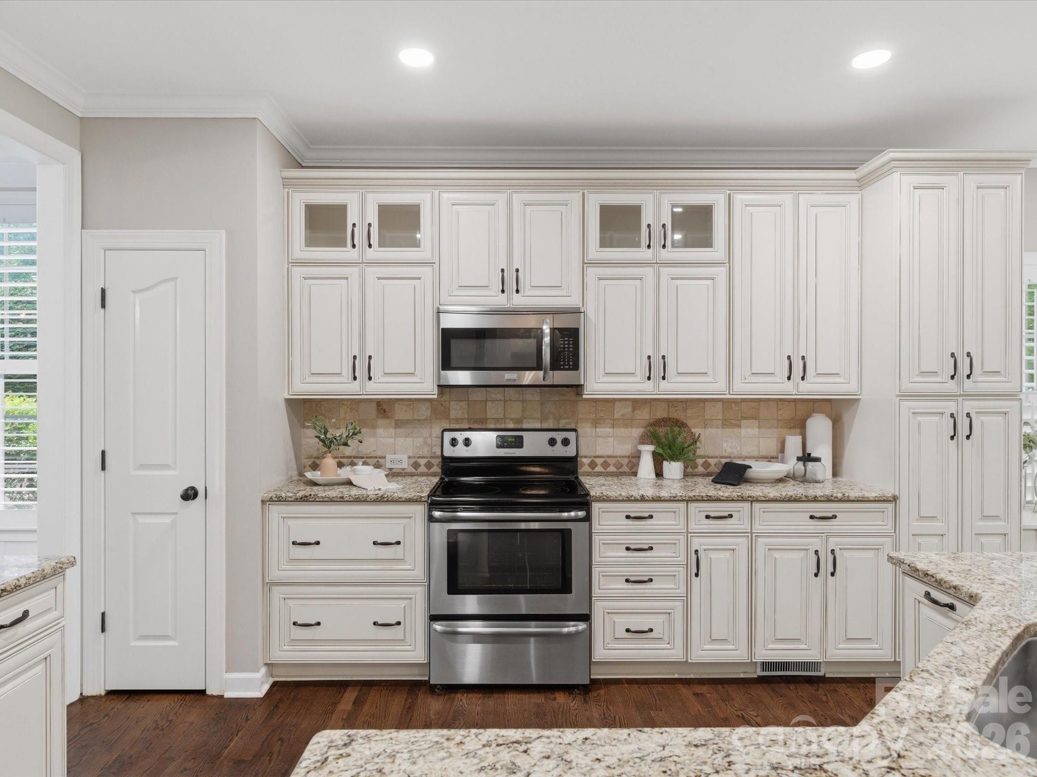 1317 Golden Ridge Road — Clover