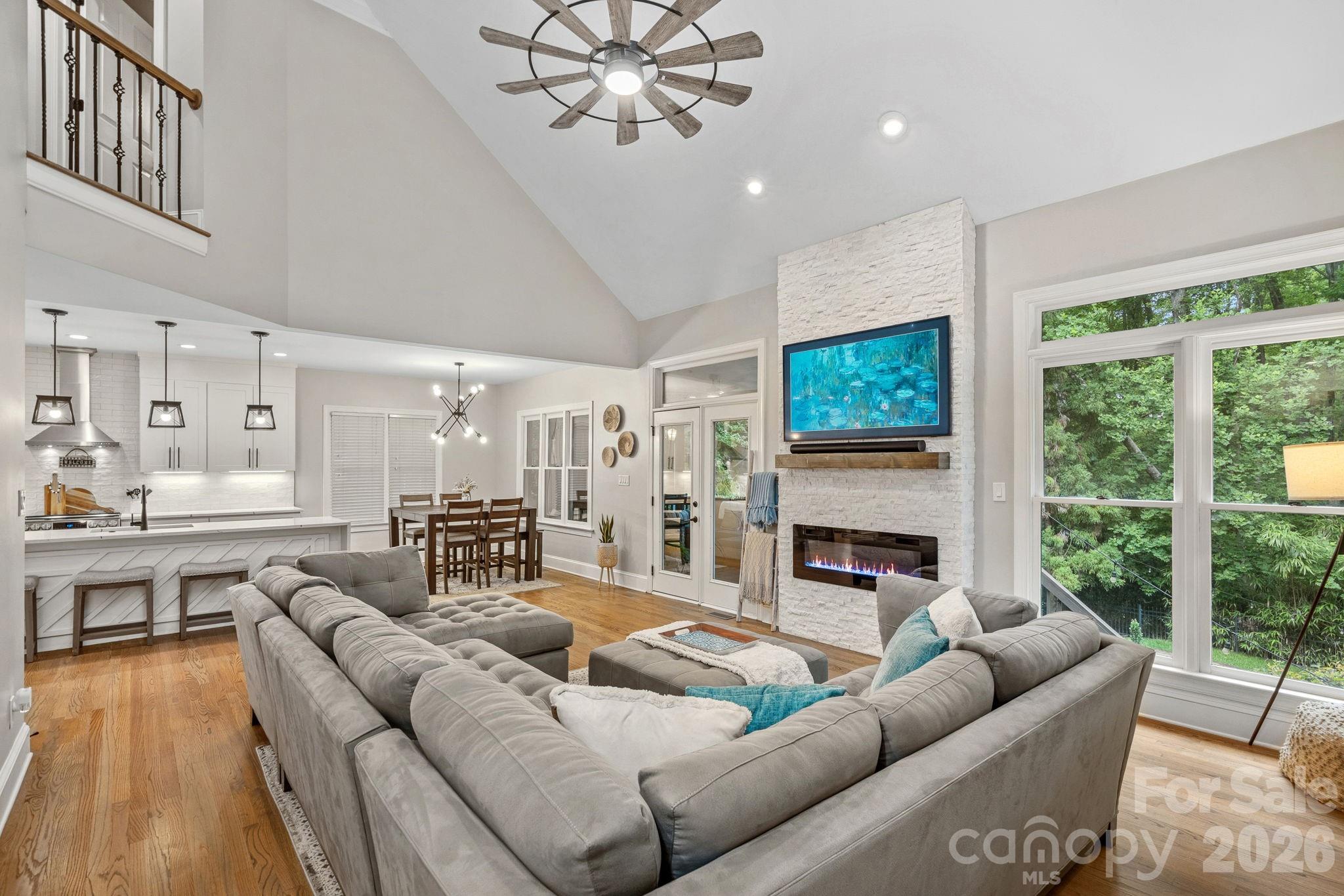 5634 Camelot Drive — Charlotte