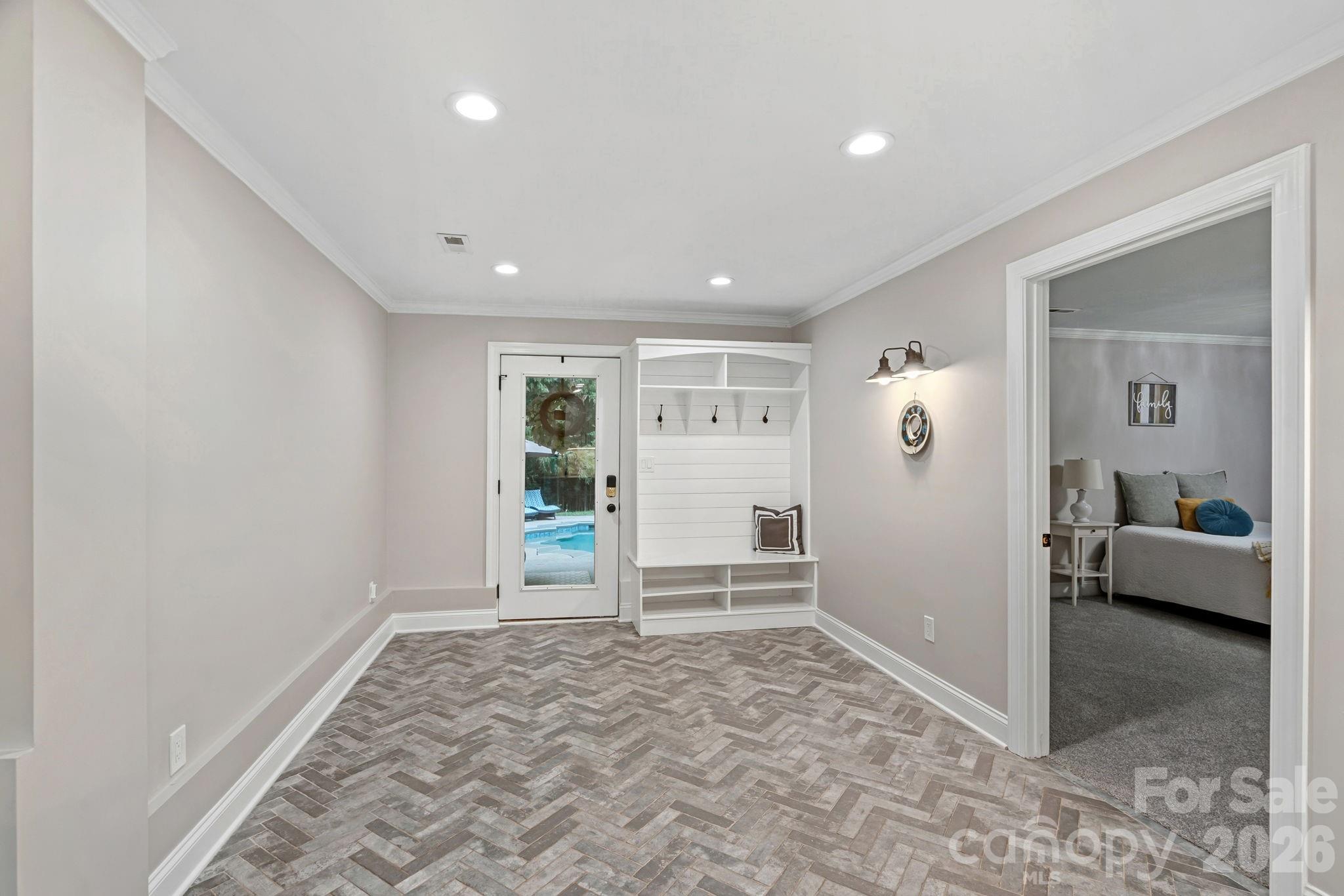 5634 Camelot Drive — Charlotte