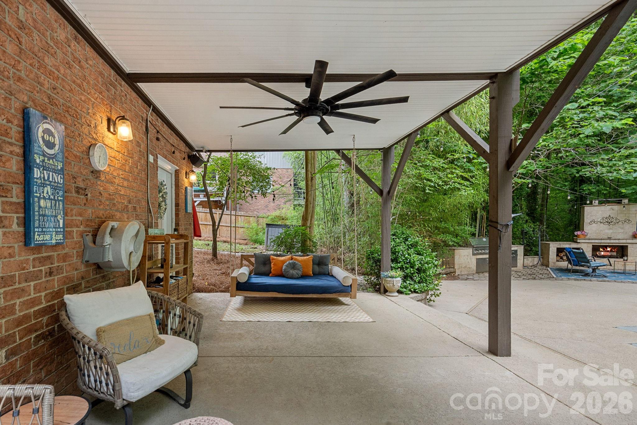 5634 Camelot Drive — Charlotte