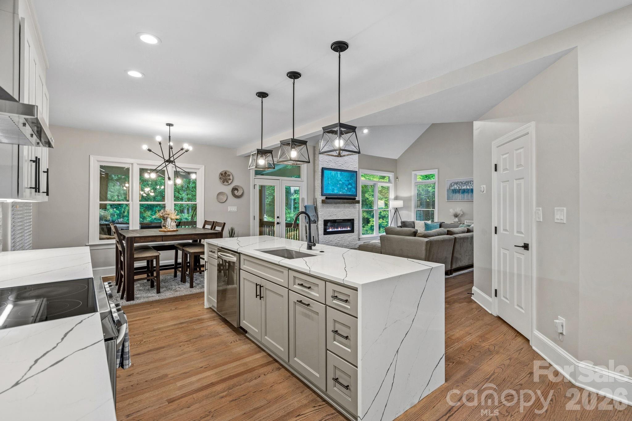 5634 Camelot Drive — Charlotte