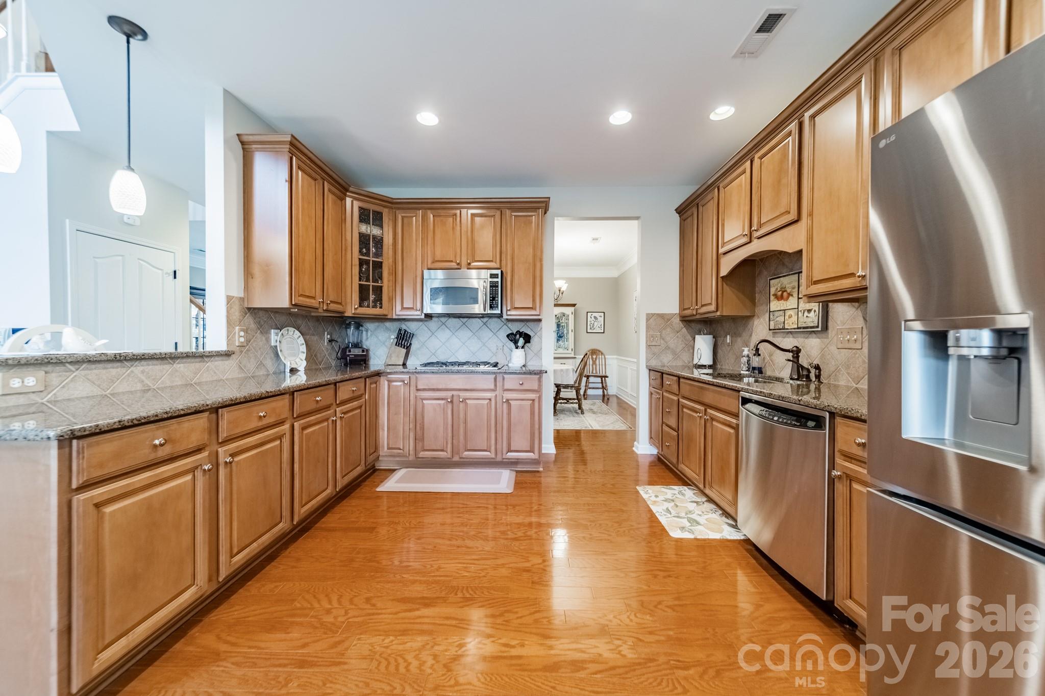 1064 Silver Gull Drive — Tega Cay