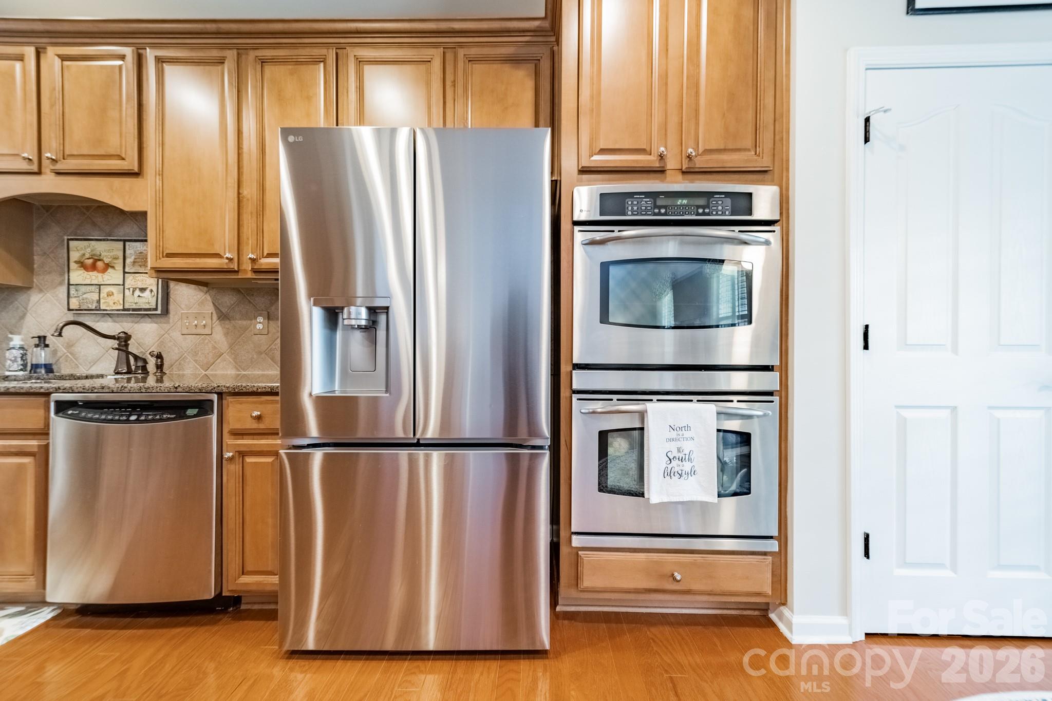 1064 Silver Gull Drive — Tega Cay