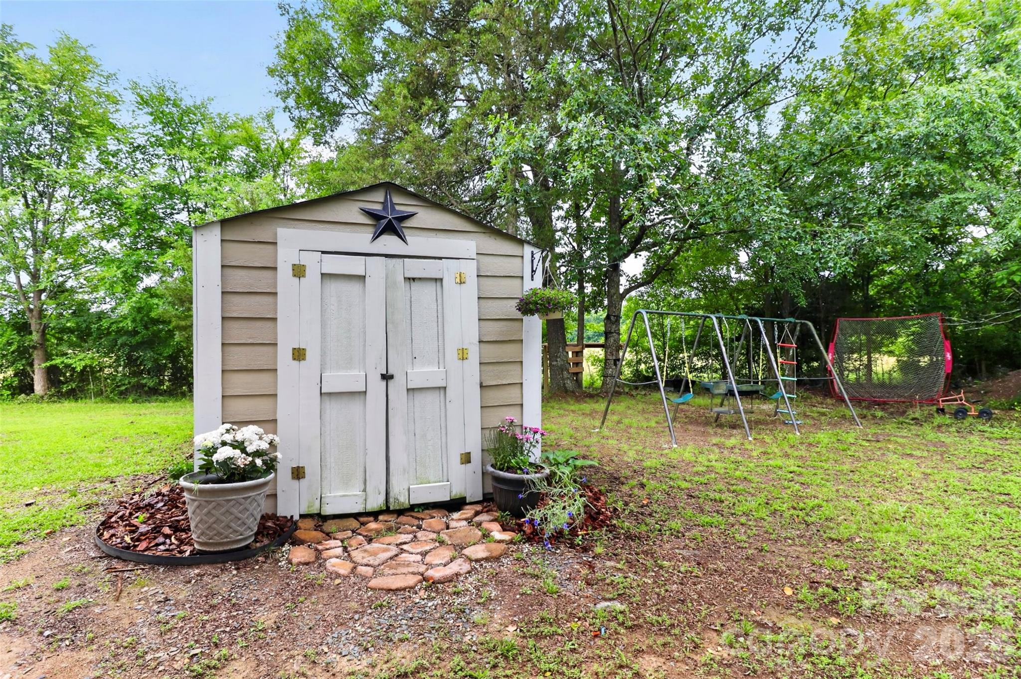 6720 County Line Road — Mount Pleasant