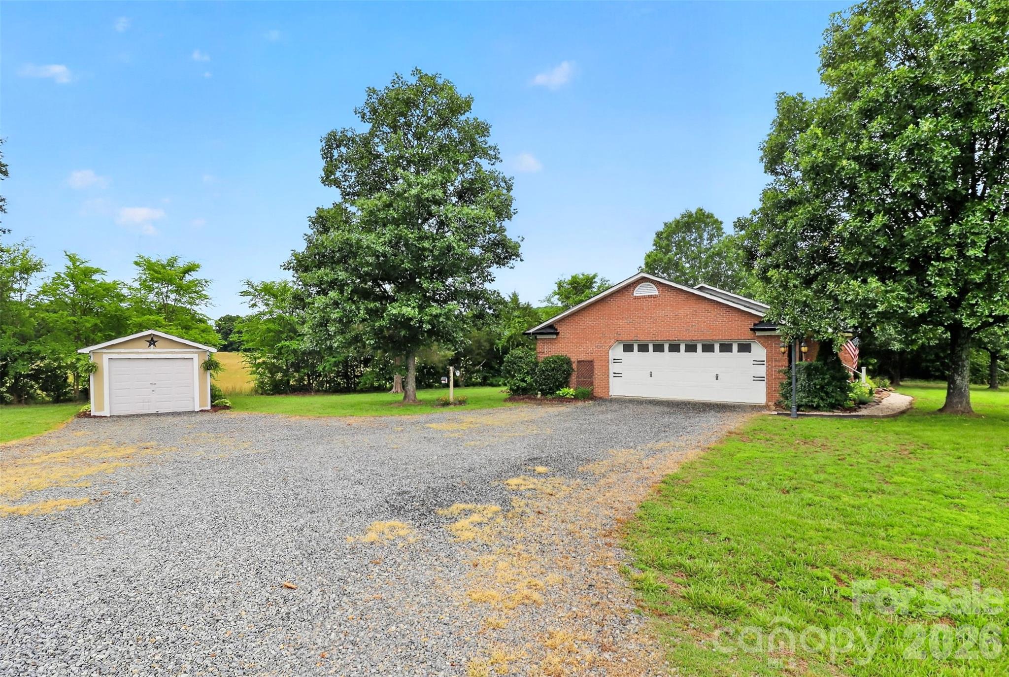 6720 County Line Road — Mount Pleasant