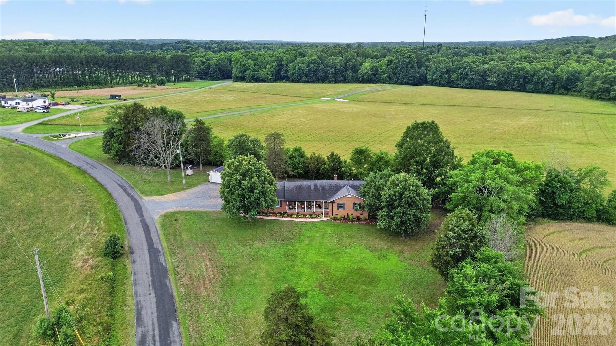 6720 County Line Road — Mount Pleasant