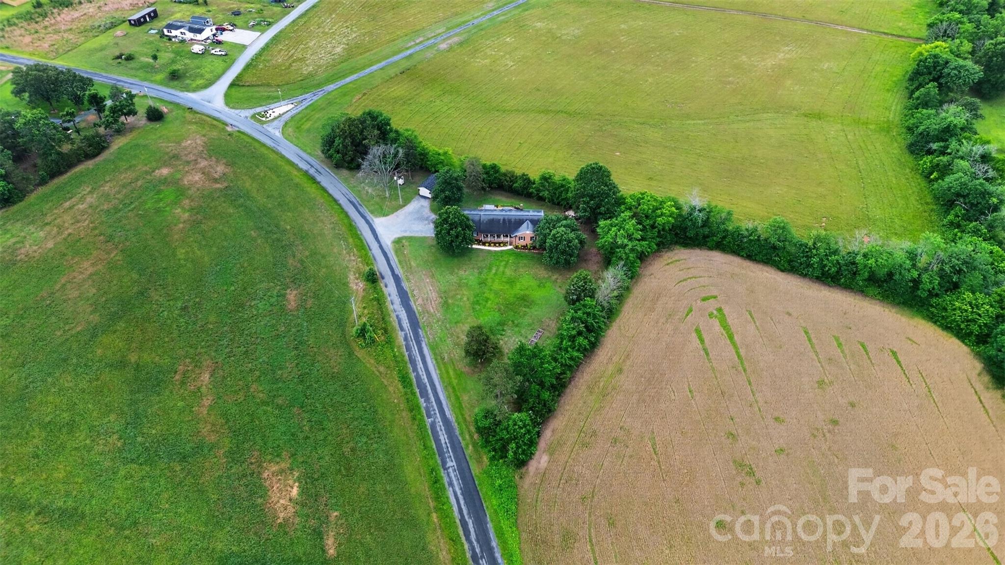 6720 County Line Road — Mount Pleasant