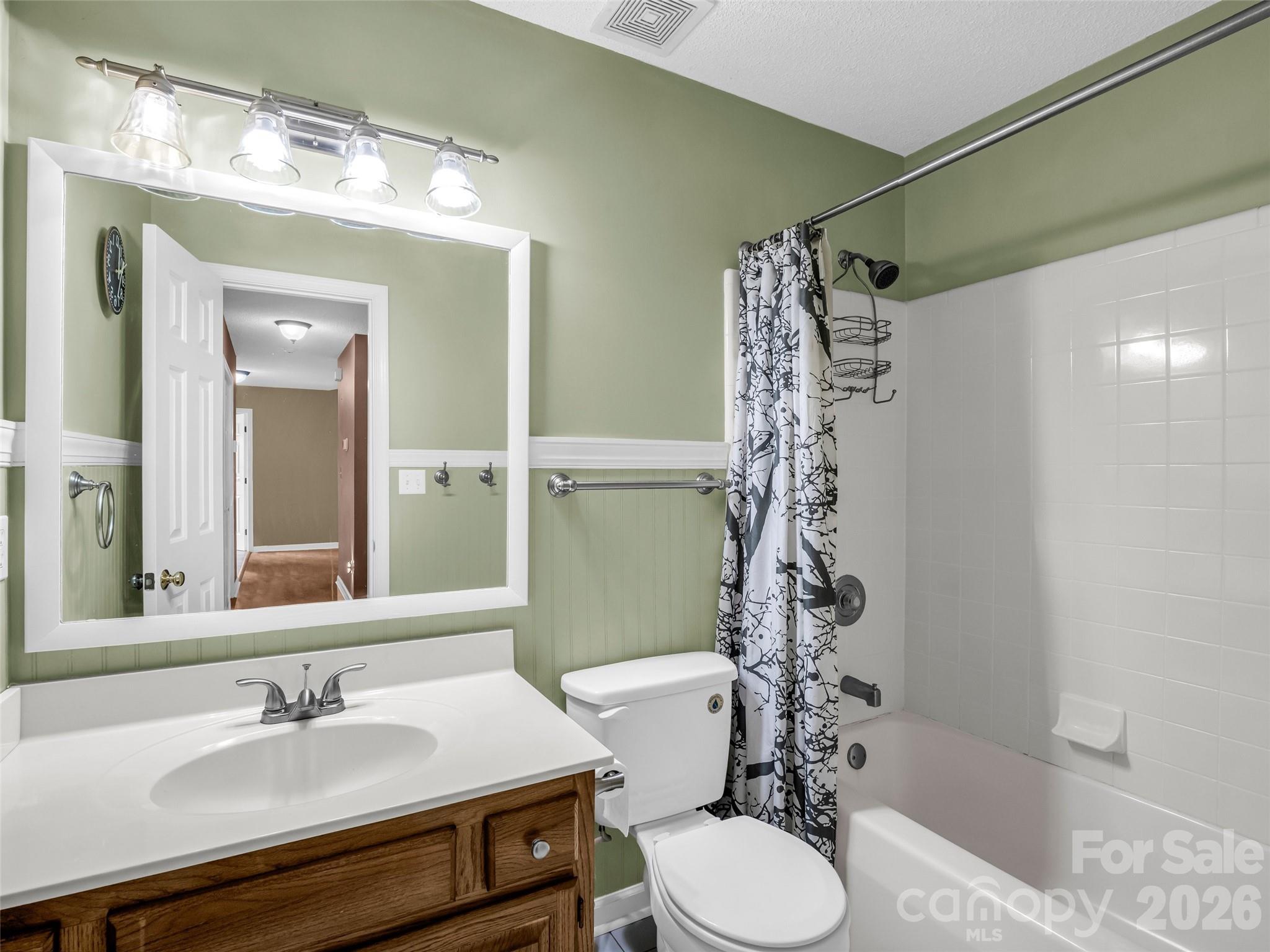 606 Woodberry Court — Fletcher
