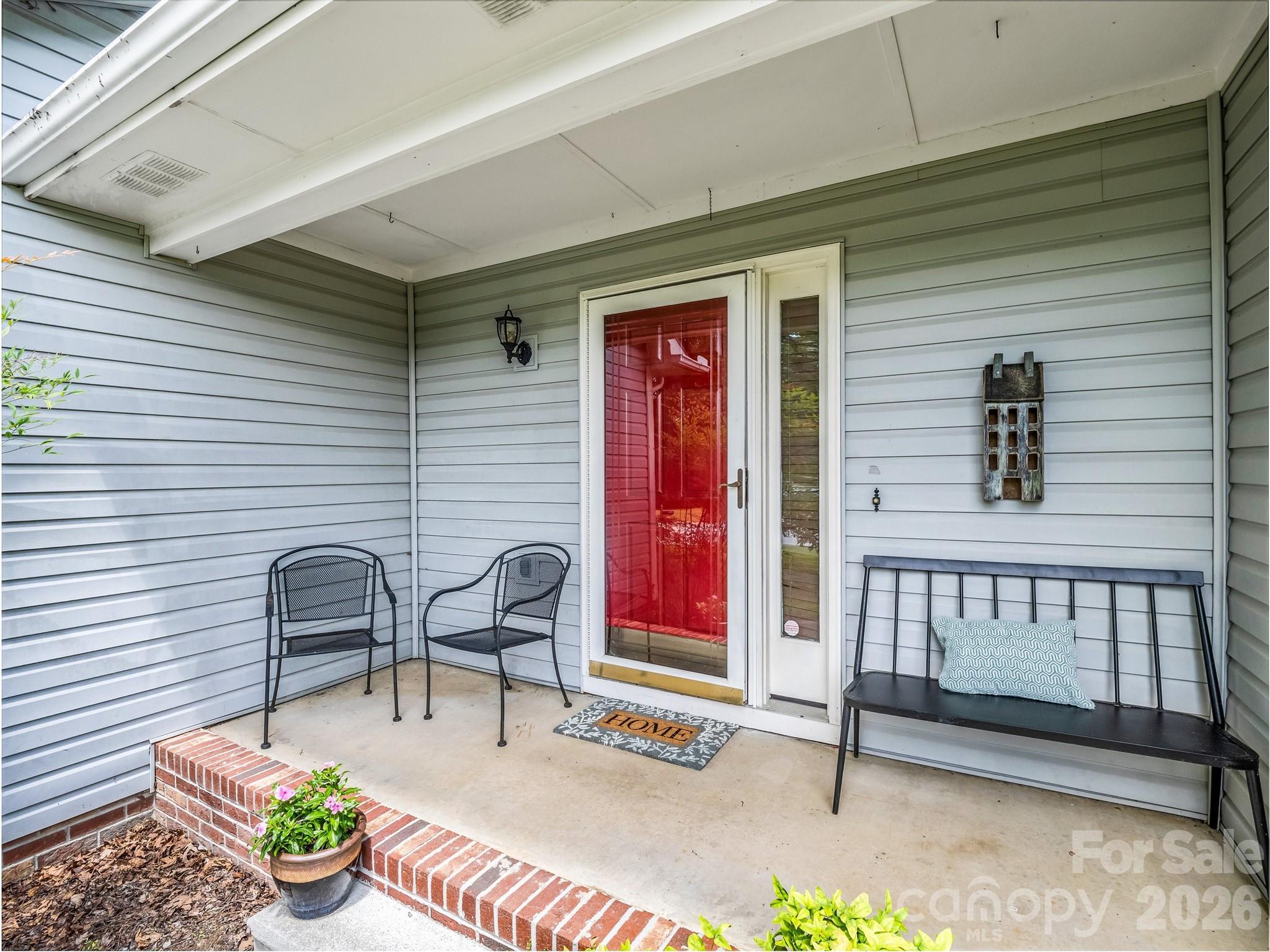 606 Woodberry Court — Fletcher