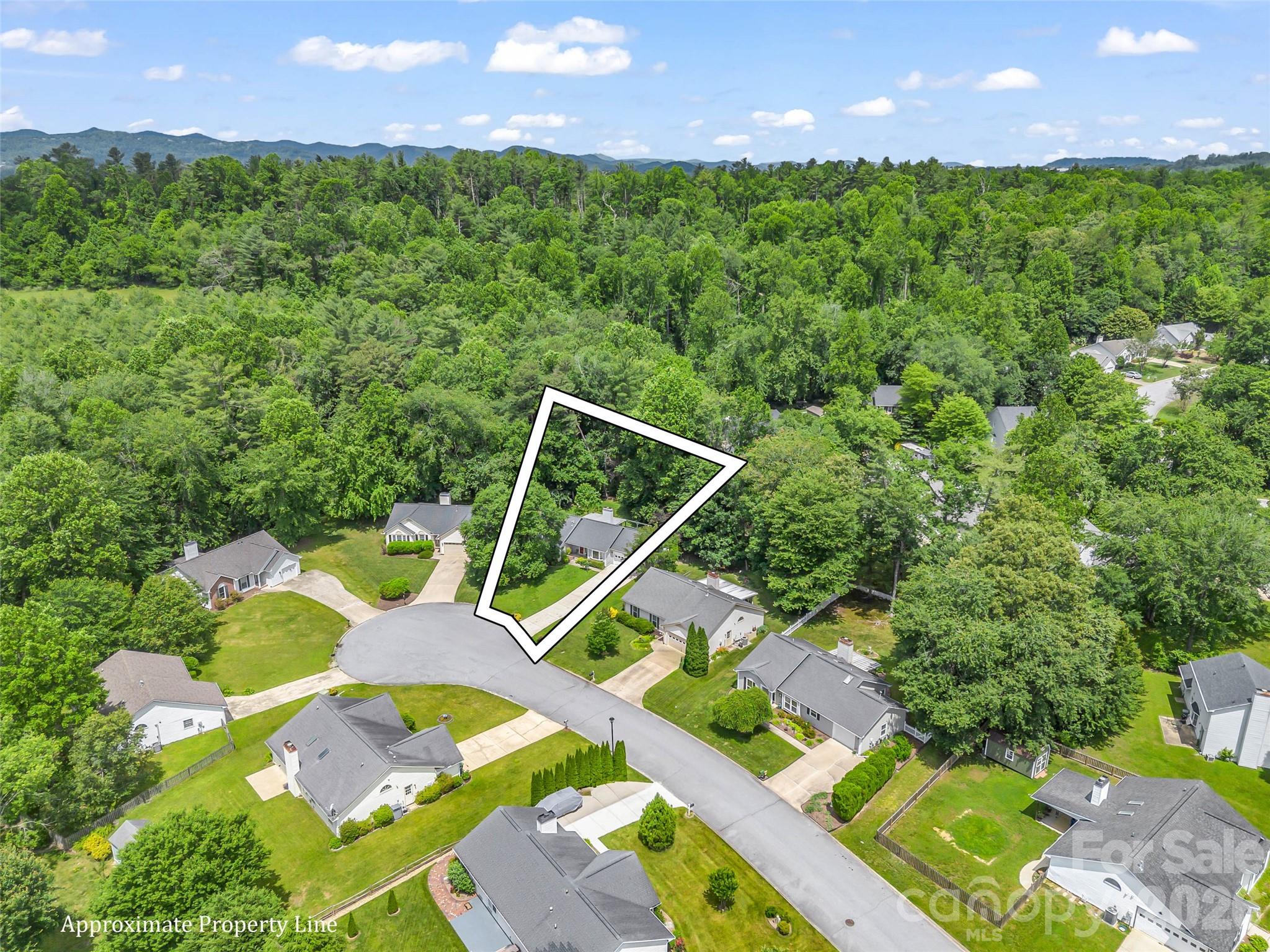 606 Woodberry Court — Fletcher
