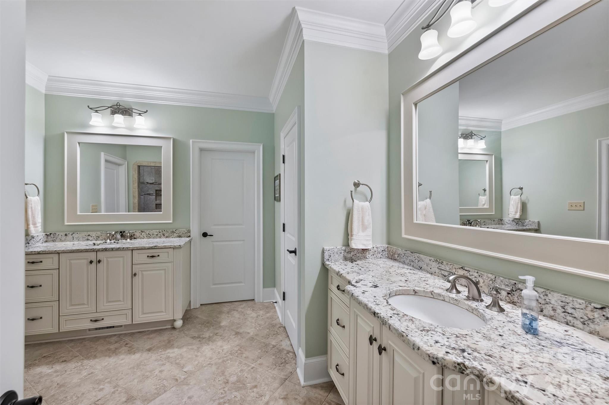 929 Wessington Manor Lane — Fort Mill