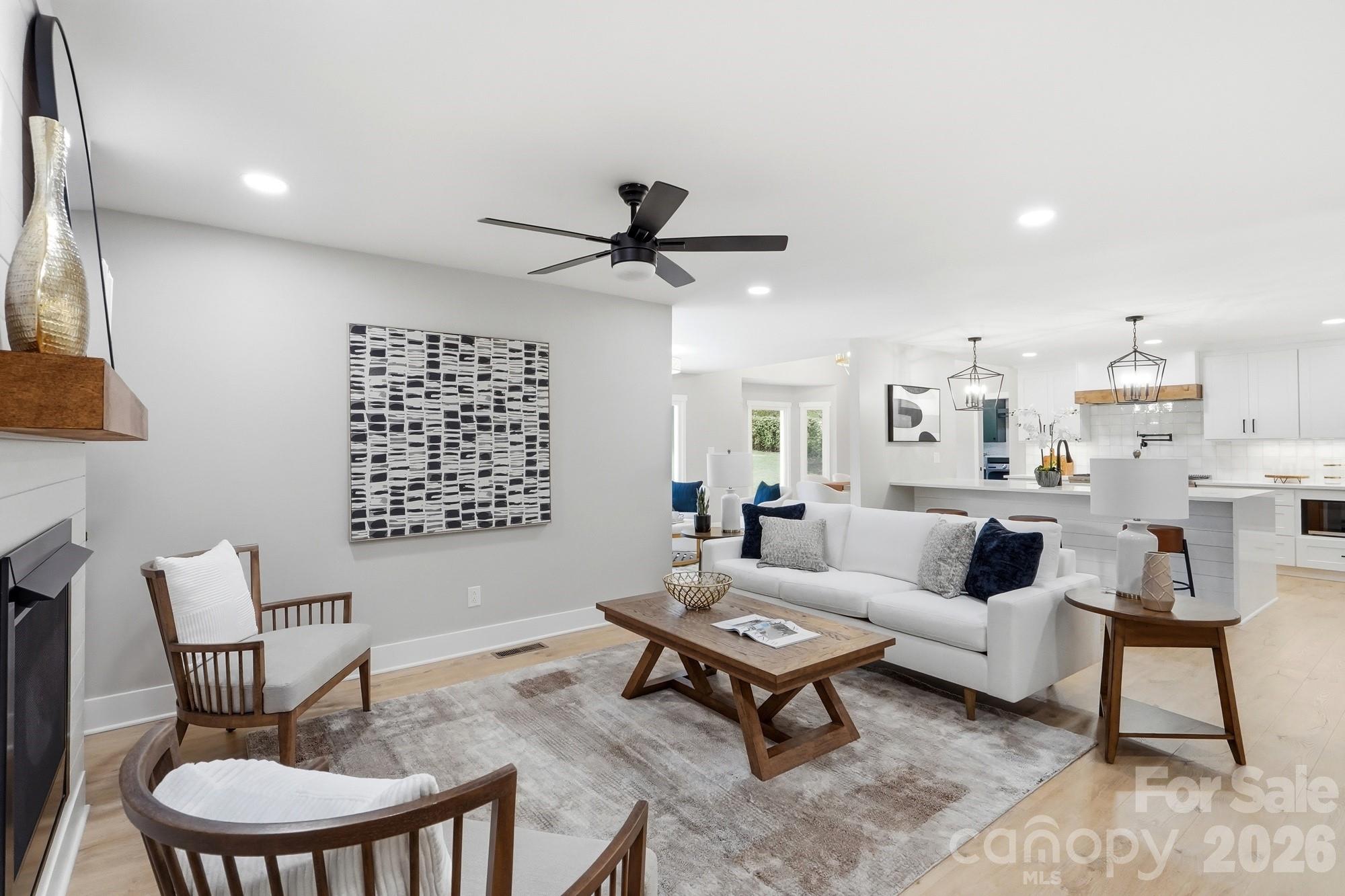 3800 Lovett Circle — Charlotte