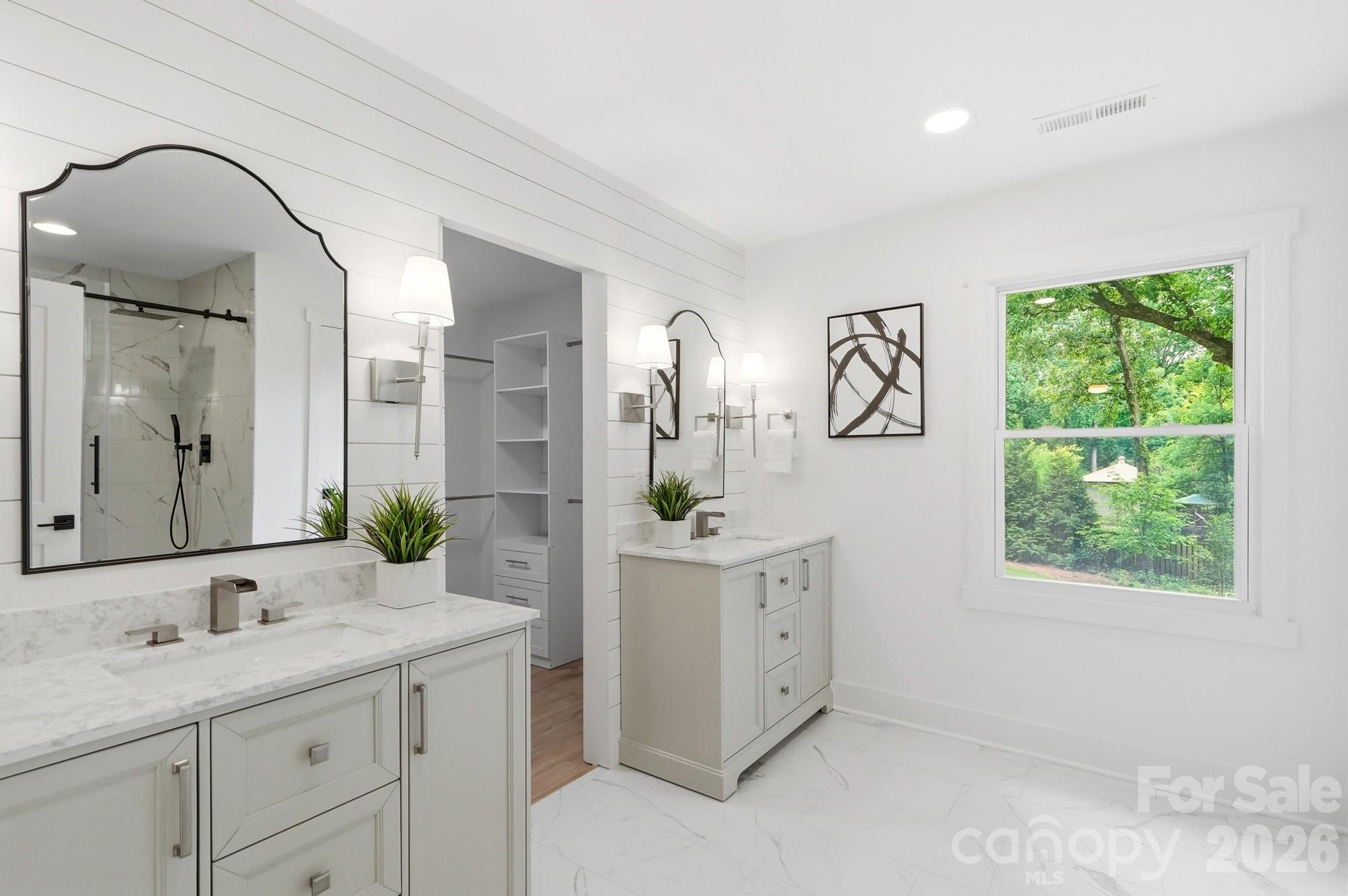 3800 Lovett Circle — Charlotte