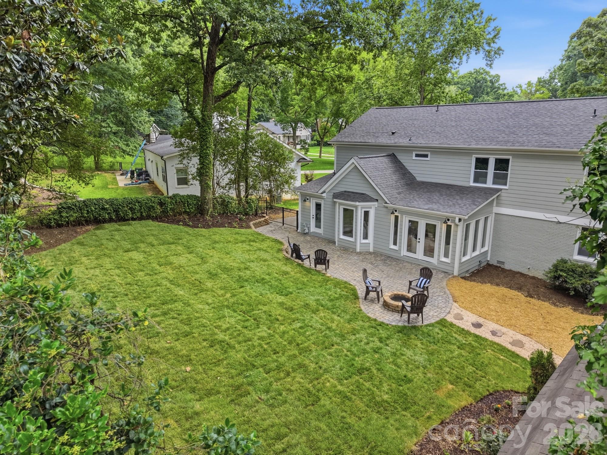 3800 Lovett Circle — Charlotte